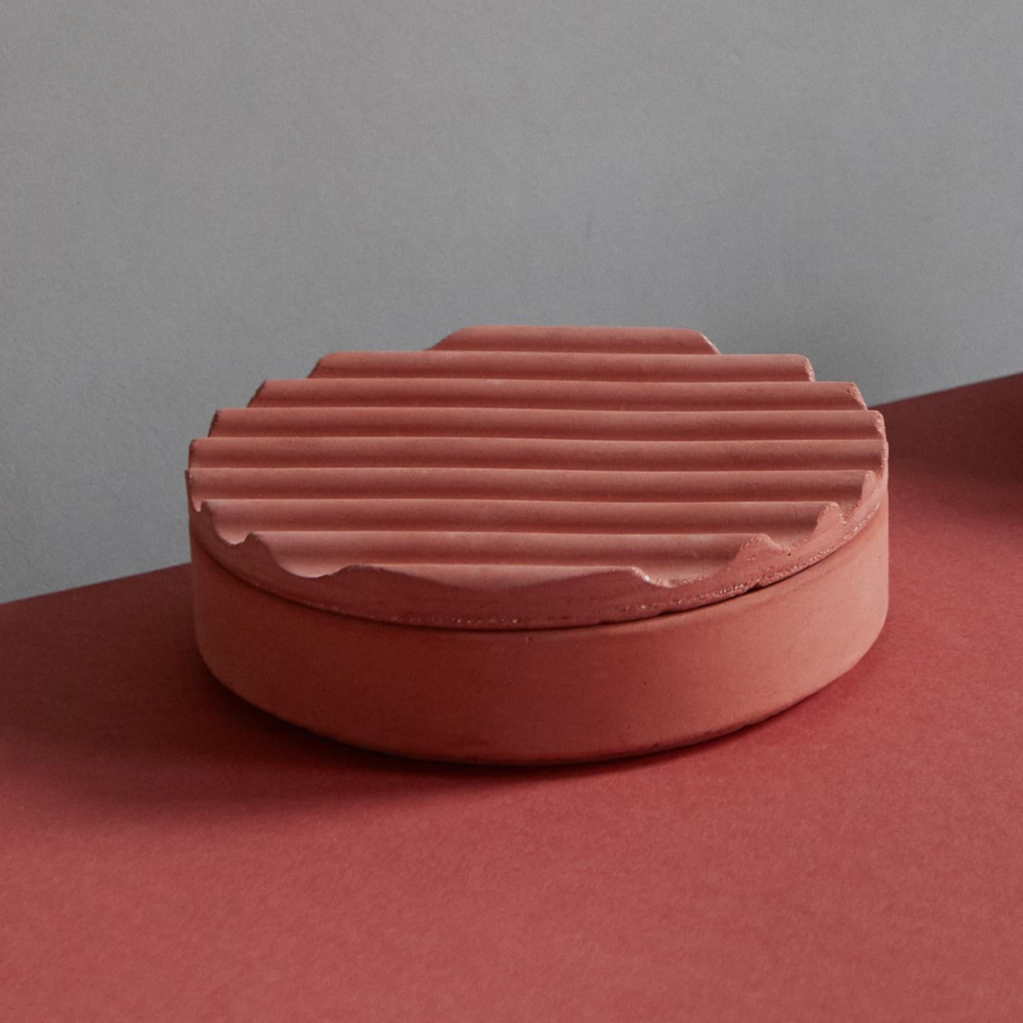 Set of 4 Ripple vessels by Derya Arpac
Dimensions: D 17 x H 7 cm
Materials: Pigmented Concrete
Also Available: Other colours available.

Derya Arpac is a Copenhagen based architect and furniture designer.
She holds a Master of Arts in