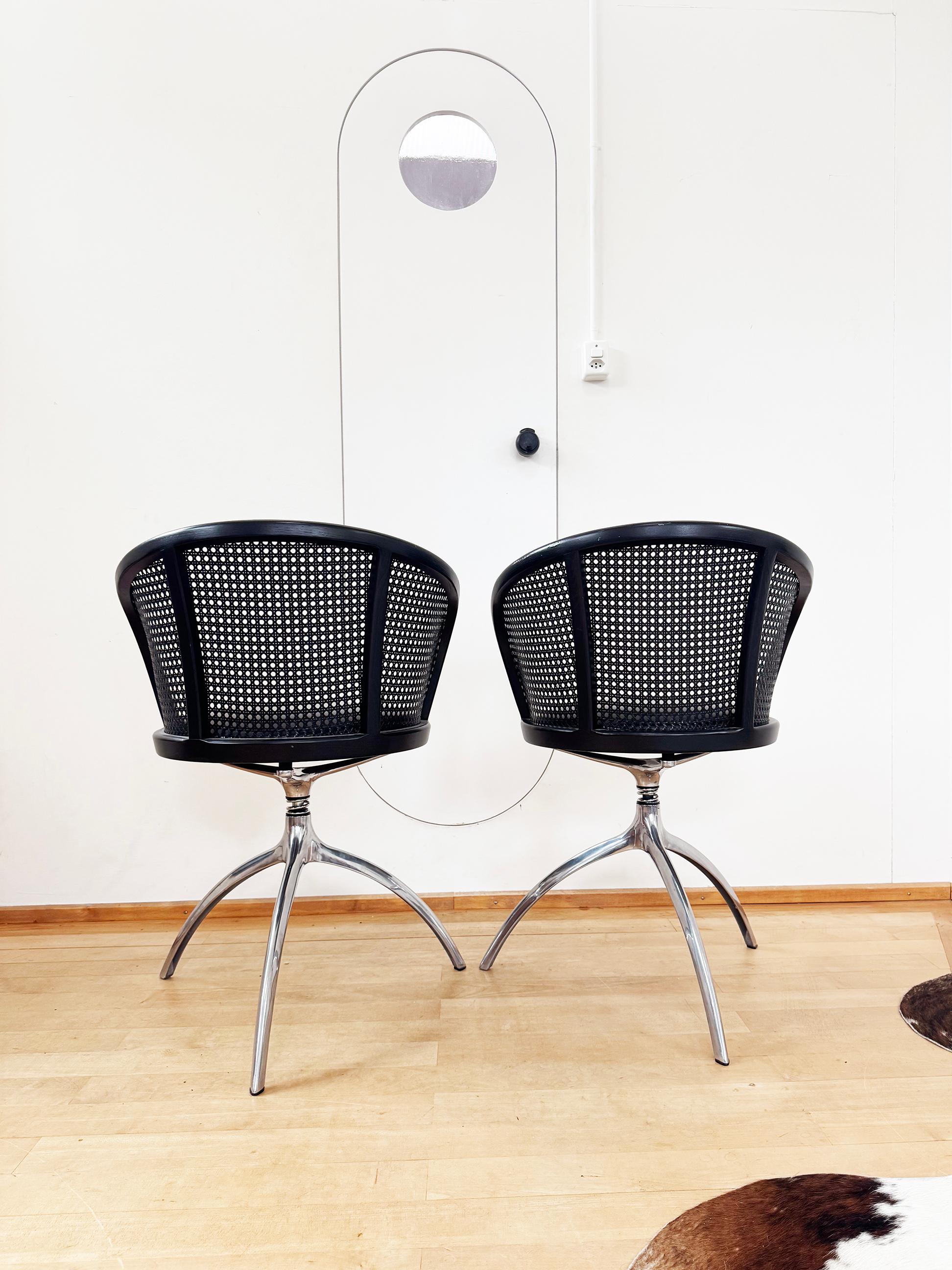 Lot de 4 chaises Rizzatto Alias 901 Young Lady, assise et canne noires, structure en aluminium en vente 3