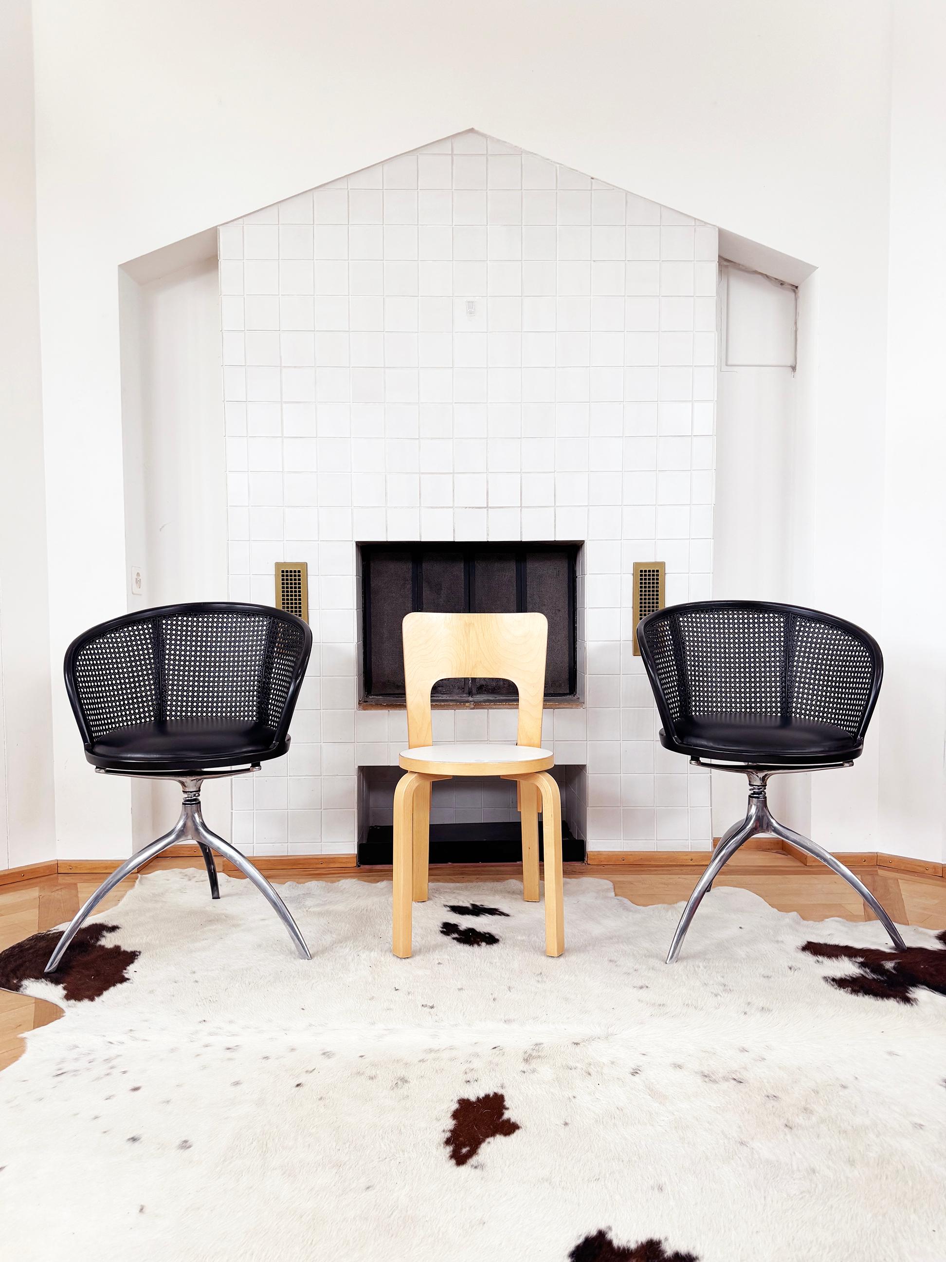 Lot de 4 chaises Rizzatto Alias 901 Young Lady, assise et canne noires, structure en aluminium en vente 4