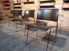 Ensemble de 4 chaises en métal Rodney Kinsman for Beffeplast - Industrial Modern Design