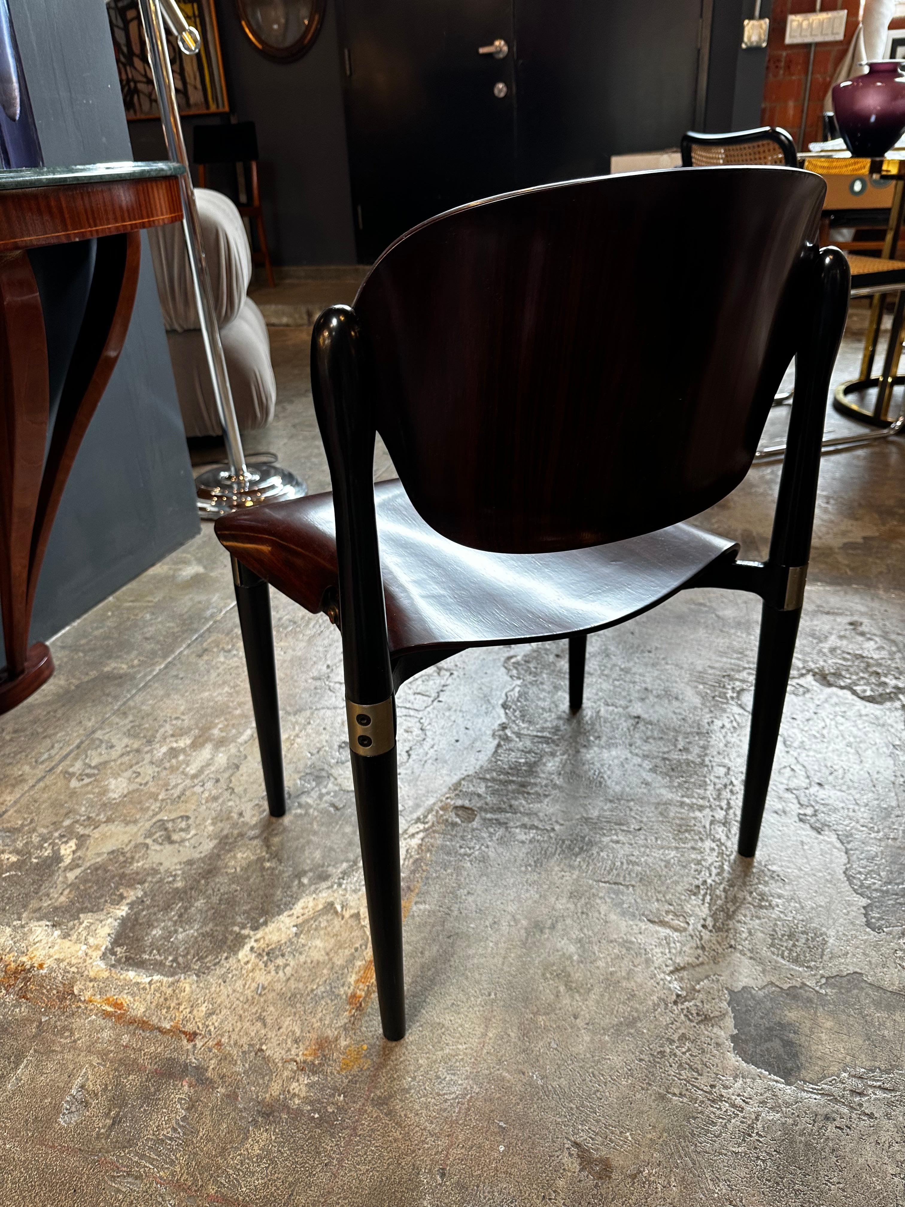 Ensemble de 4 chaises d'appoint « S83 » en bois de rose et laqué noir par E.Gerli pour Tecno en vente 1