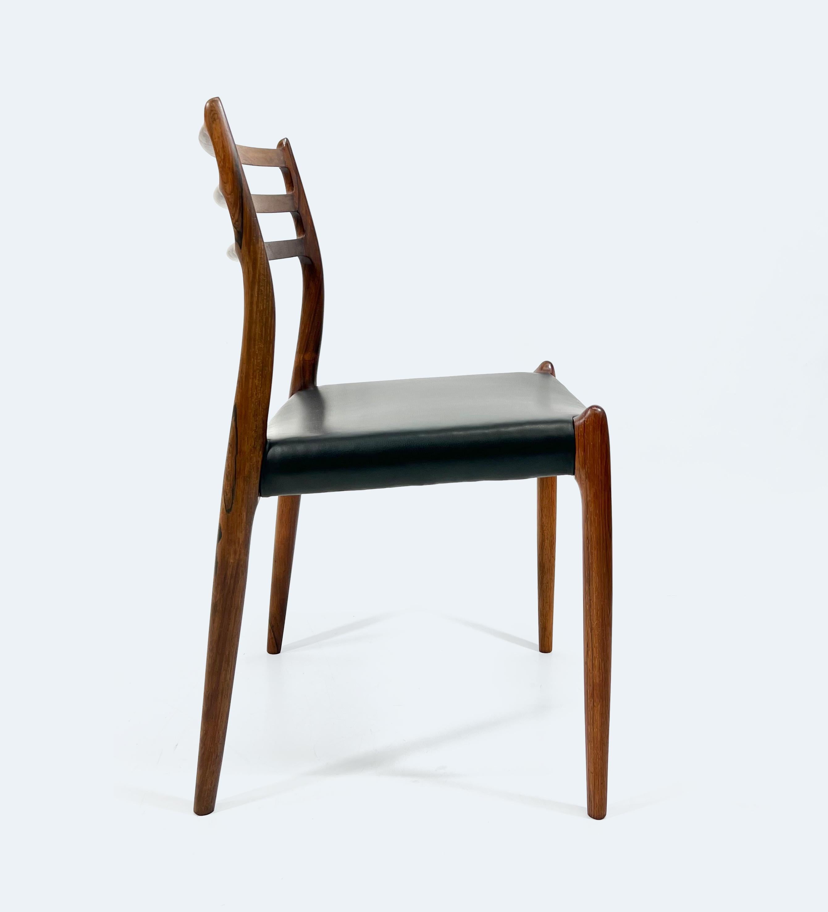 Laccato Set di 4 sedie in palissandro No. 78 di Niels O. Møller per J.L. Møller Møbelfabrik in vendita