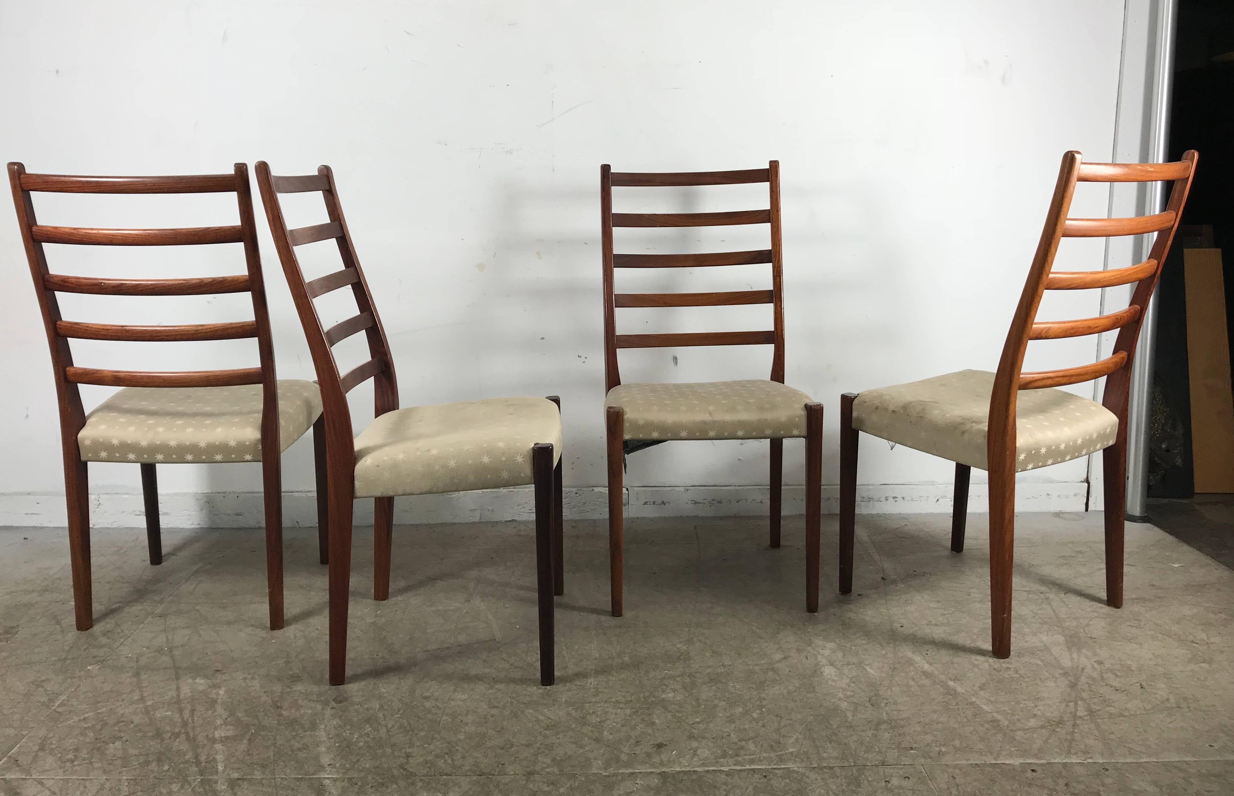 Set aus vier Esszimmerstühlen aus Palisanderholz von Svegards Markaryd, Schweden (20. Jahrhundert)