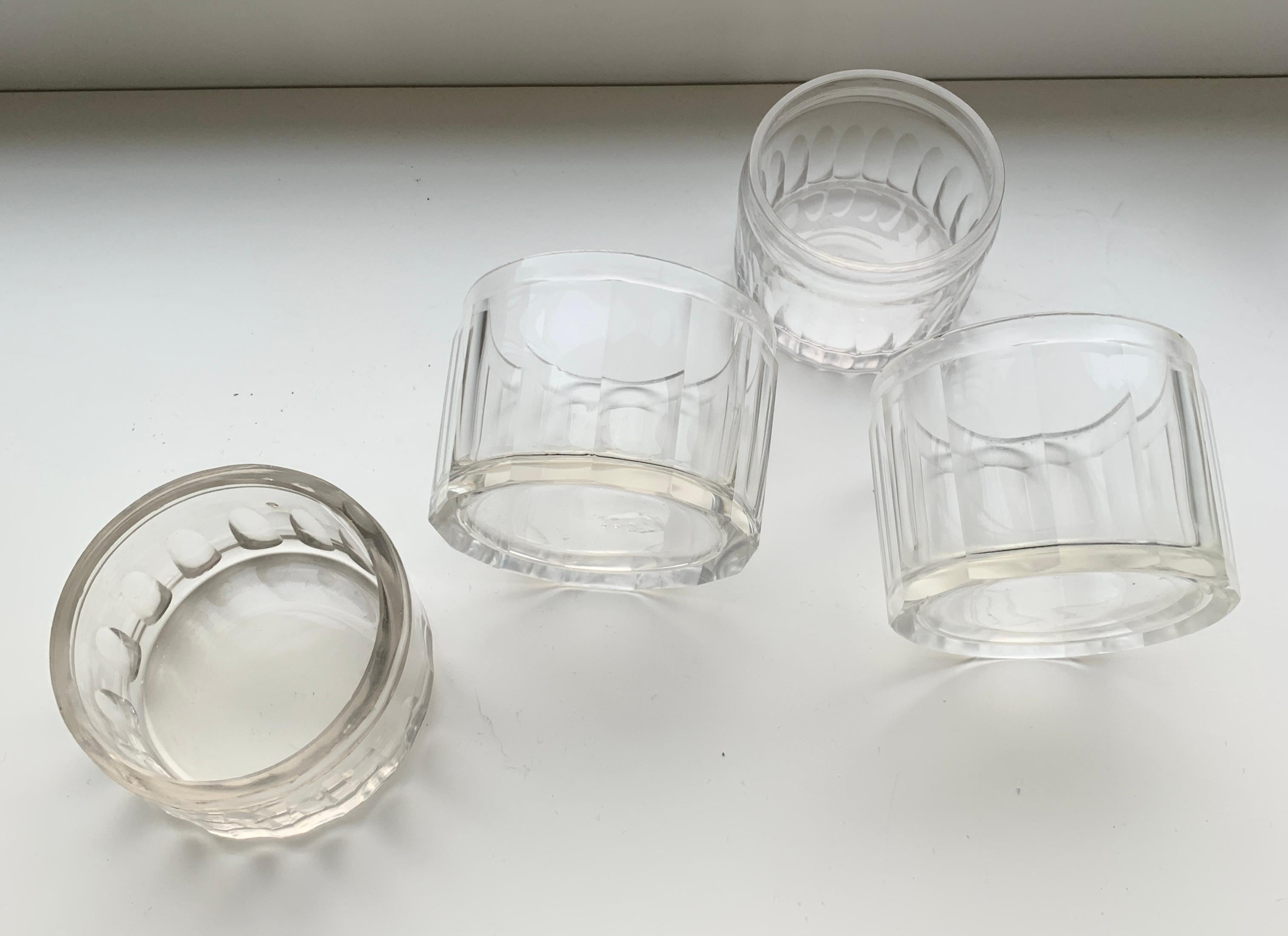 Set of 4 Round Glass Candy or Jewelry Boxes, 19th Century For Sale 5