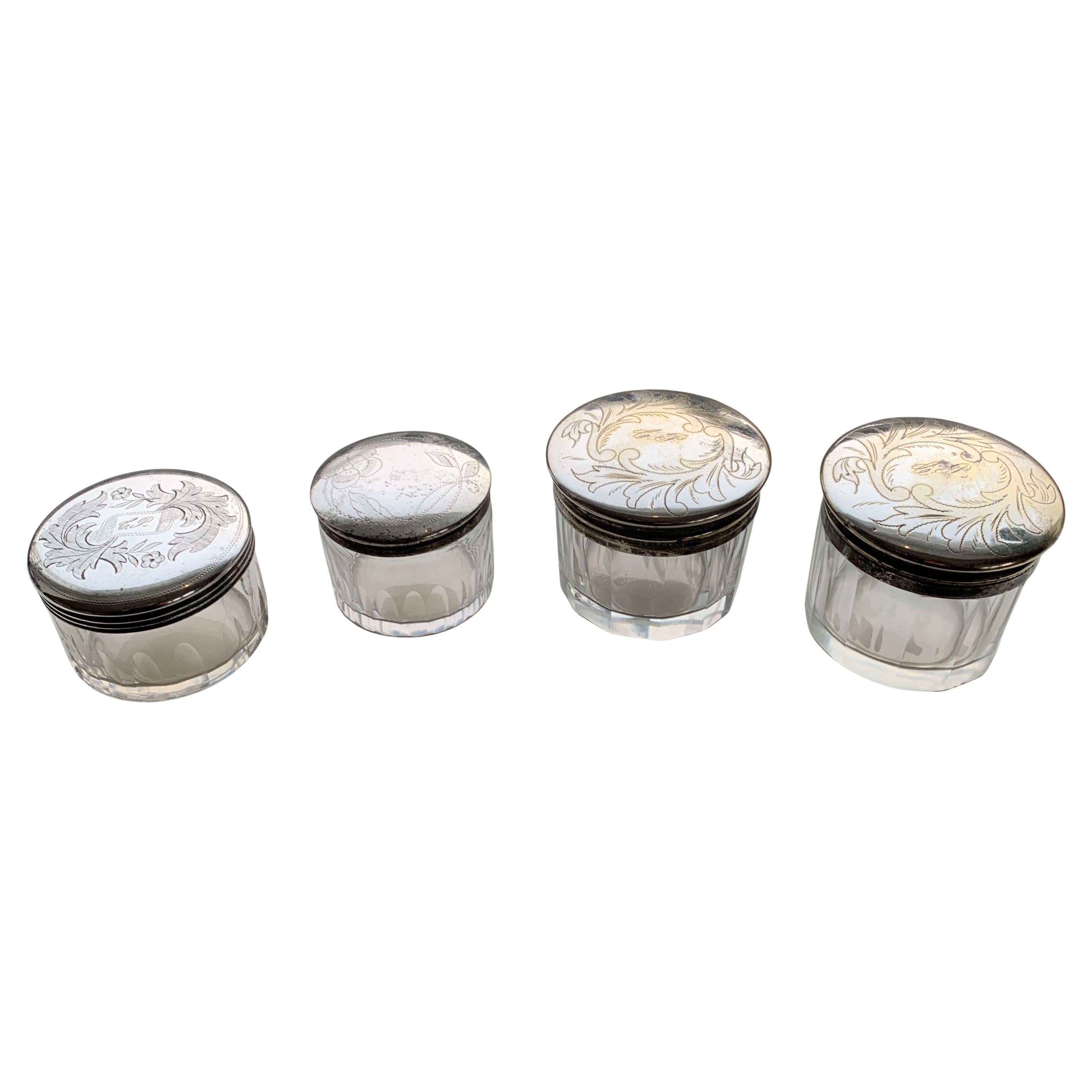 Set von 4 runden Candy- oder Schmuckkästchen aus Glas, 19. Jahrhundert