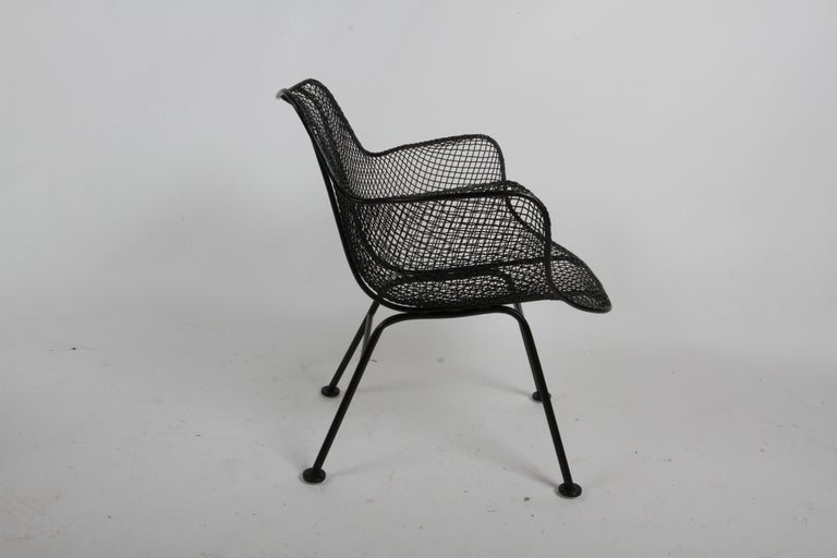 Steel Set of 4 Russell Woodard Restored Iconic Sculptura Mesh Lounge Patio Arm Chairs  For Sale