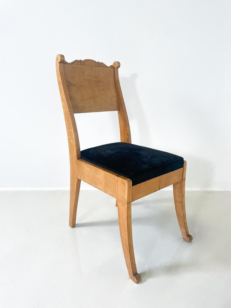 Set of 4 Russian Chairs, Birch Veneer, Early 19th Century For Sale 5