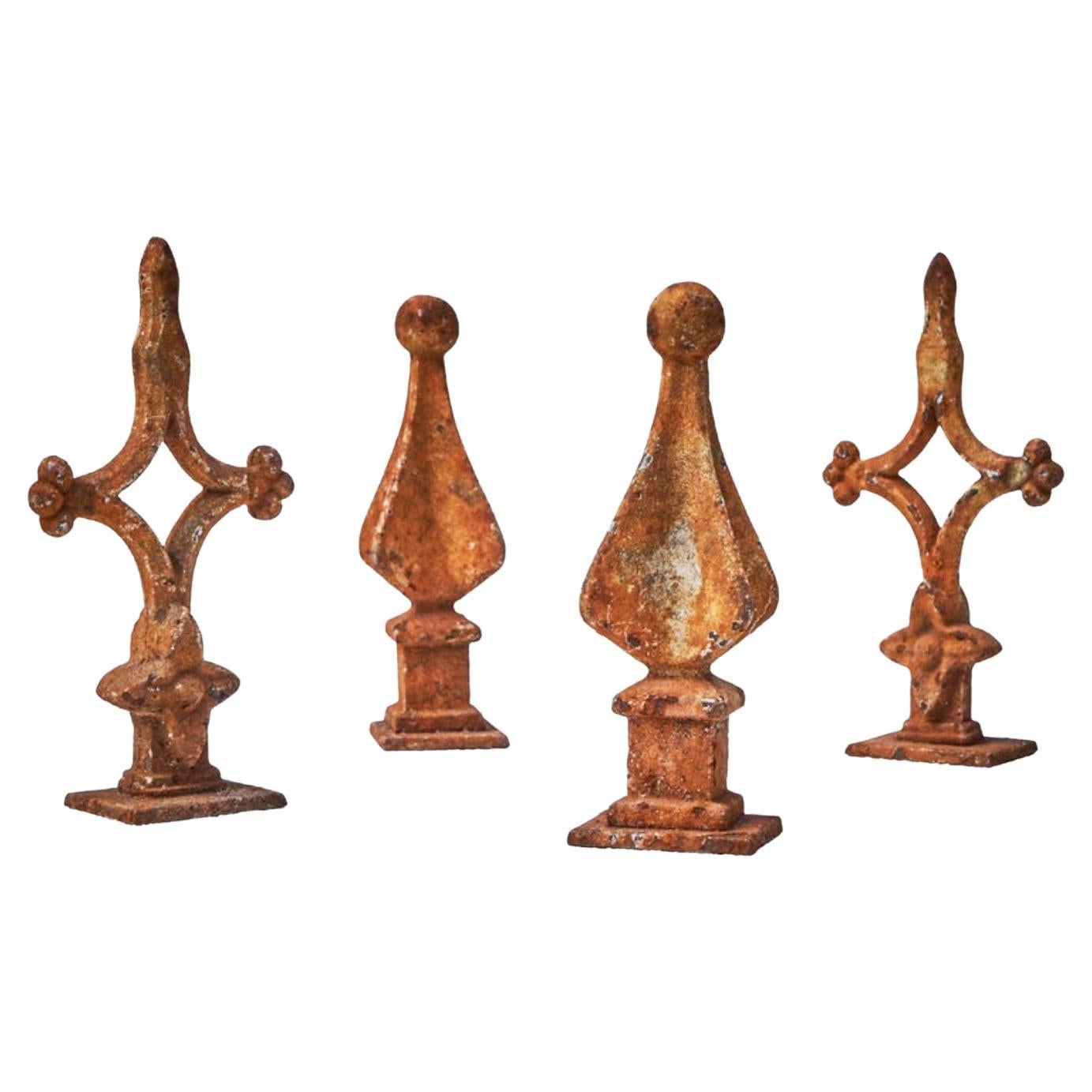 Set of 4 Rusted 19th Century Decorative Finials For Sale