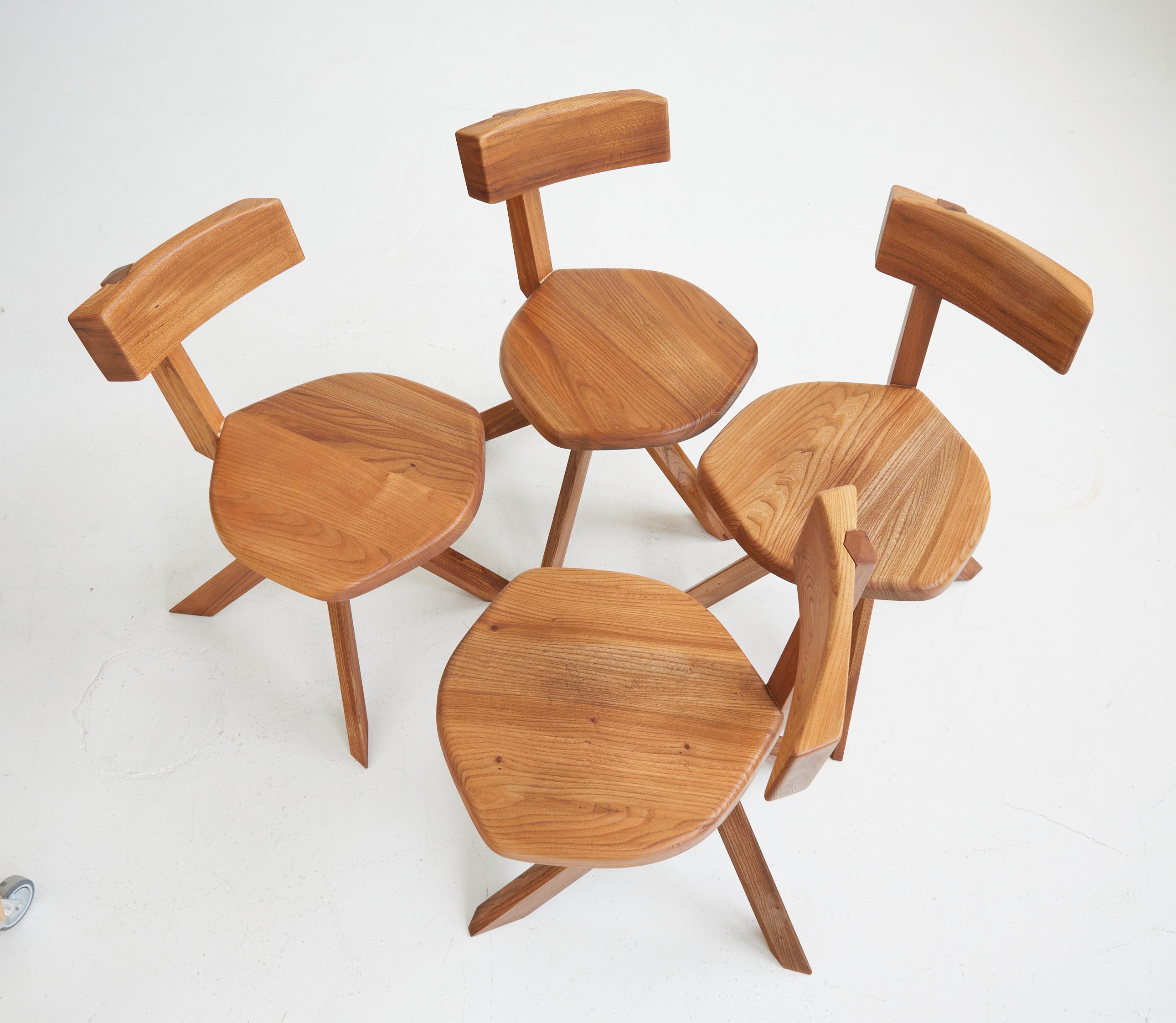Ensemble de 4 chaises S34 en bois d'orme de Pierre Chapo, première édition France 1970-1980 en vente 1