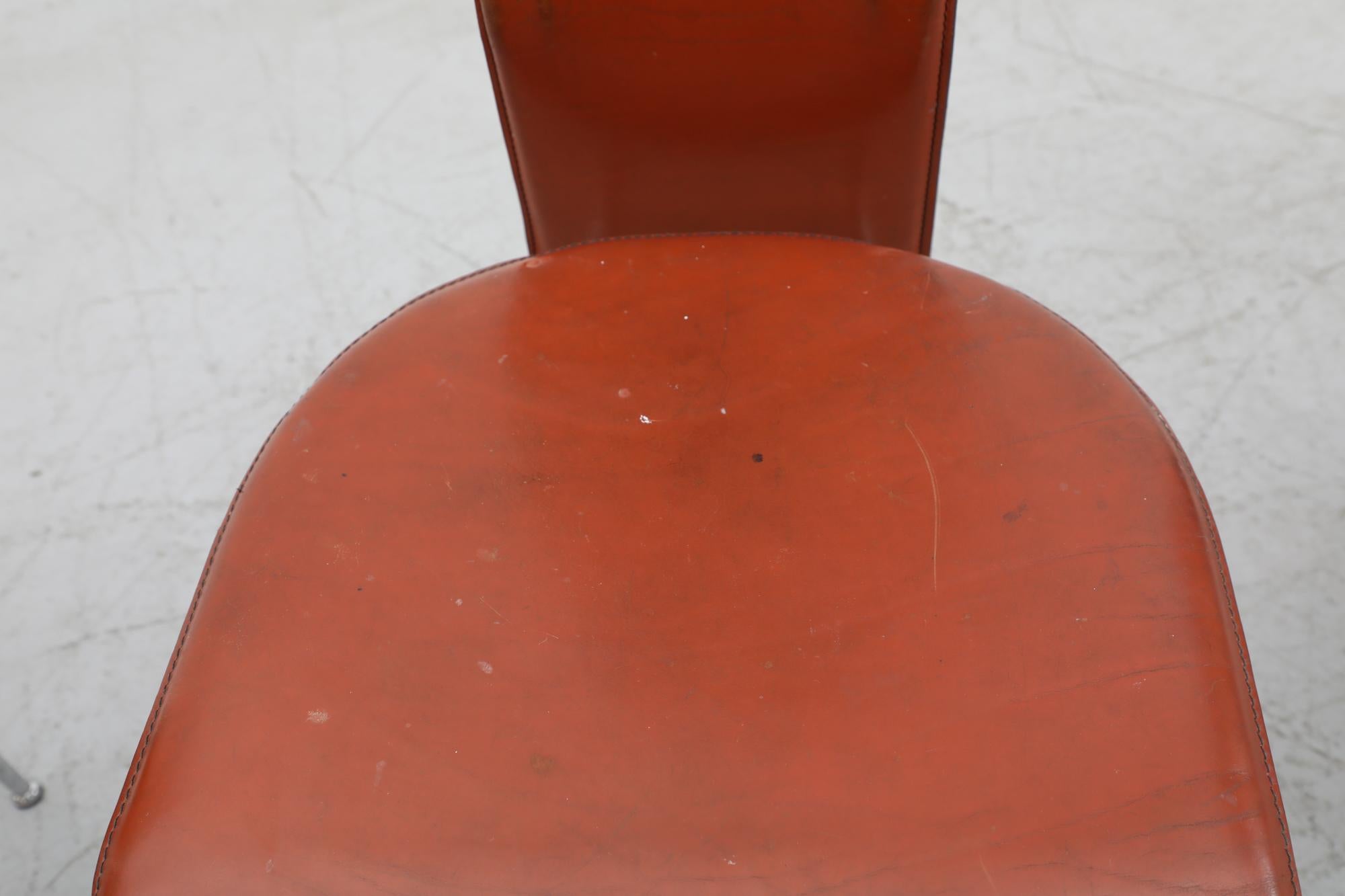 Métal Ensemble de 4 chaises S44 à haut dossier en cuir cognac de Vegni & Gualtierotti pour Fasem en vente