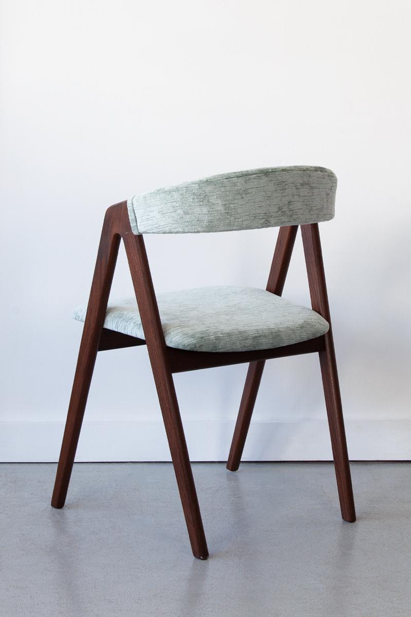 20th Century Set of 4 Sax Møbler Dining Chairs For Sale