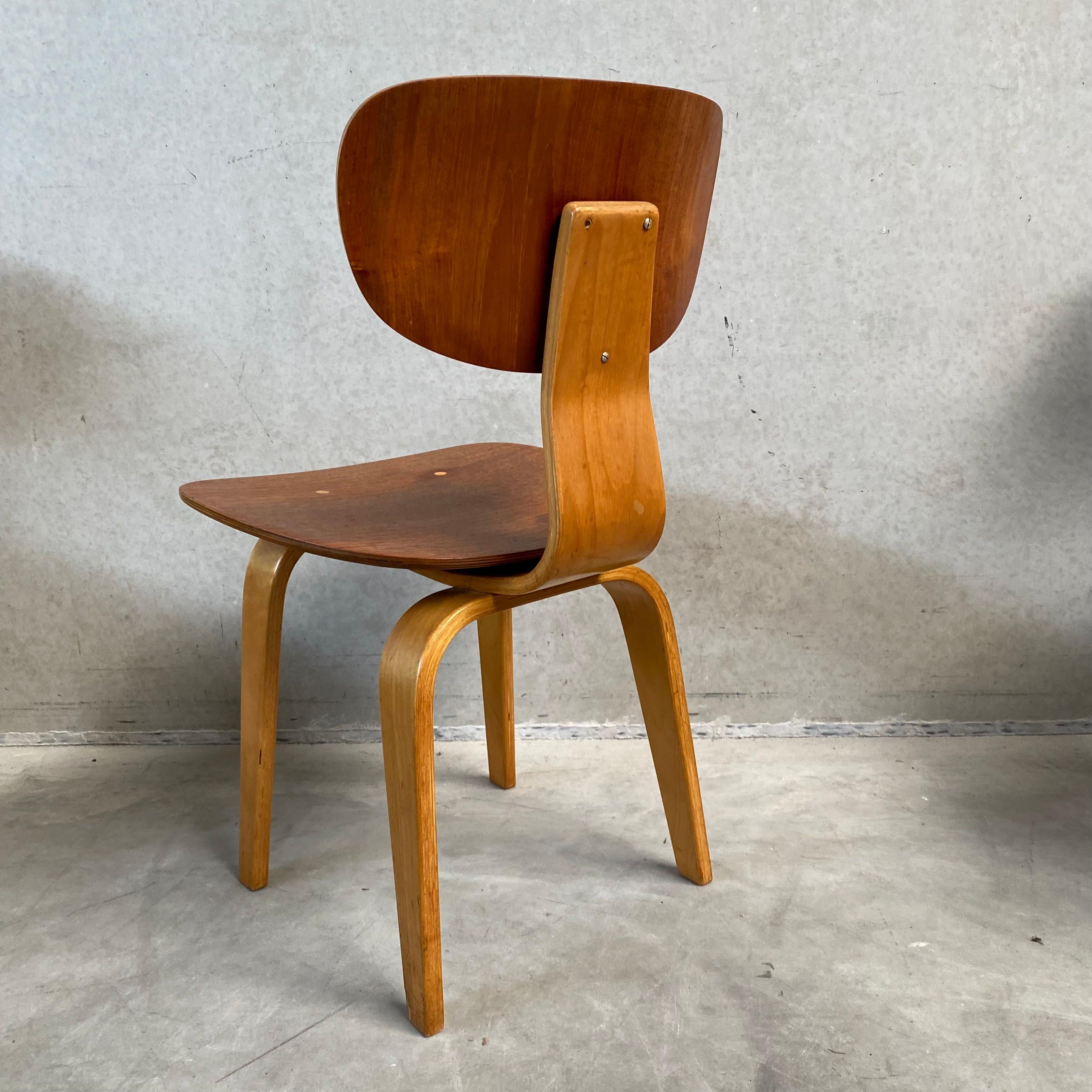 Molded 4 x Pastoe SB02 Dining Chairs by Cees Braakman Netherlands 1950 For Sale