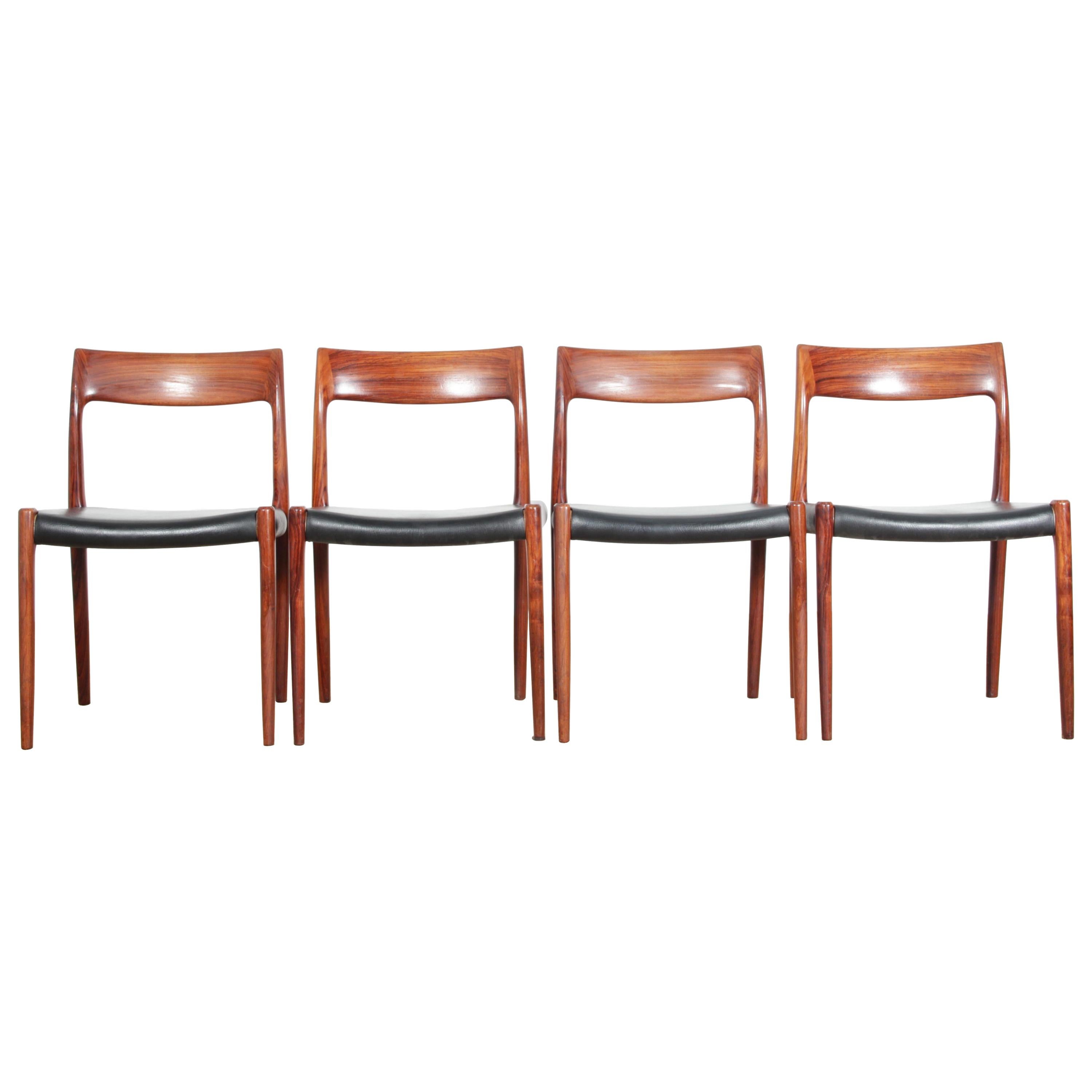 Set of 4 Scandinavian Chairs Model 77 by Niels Møller