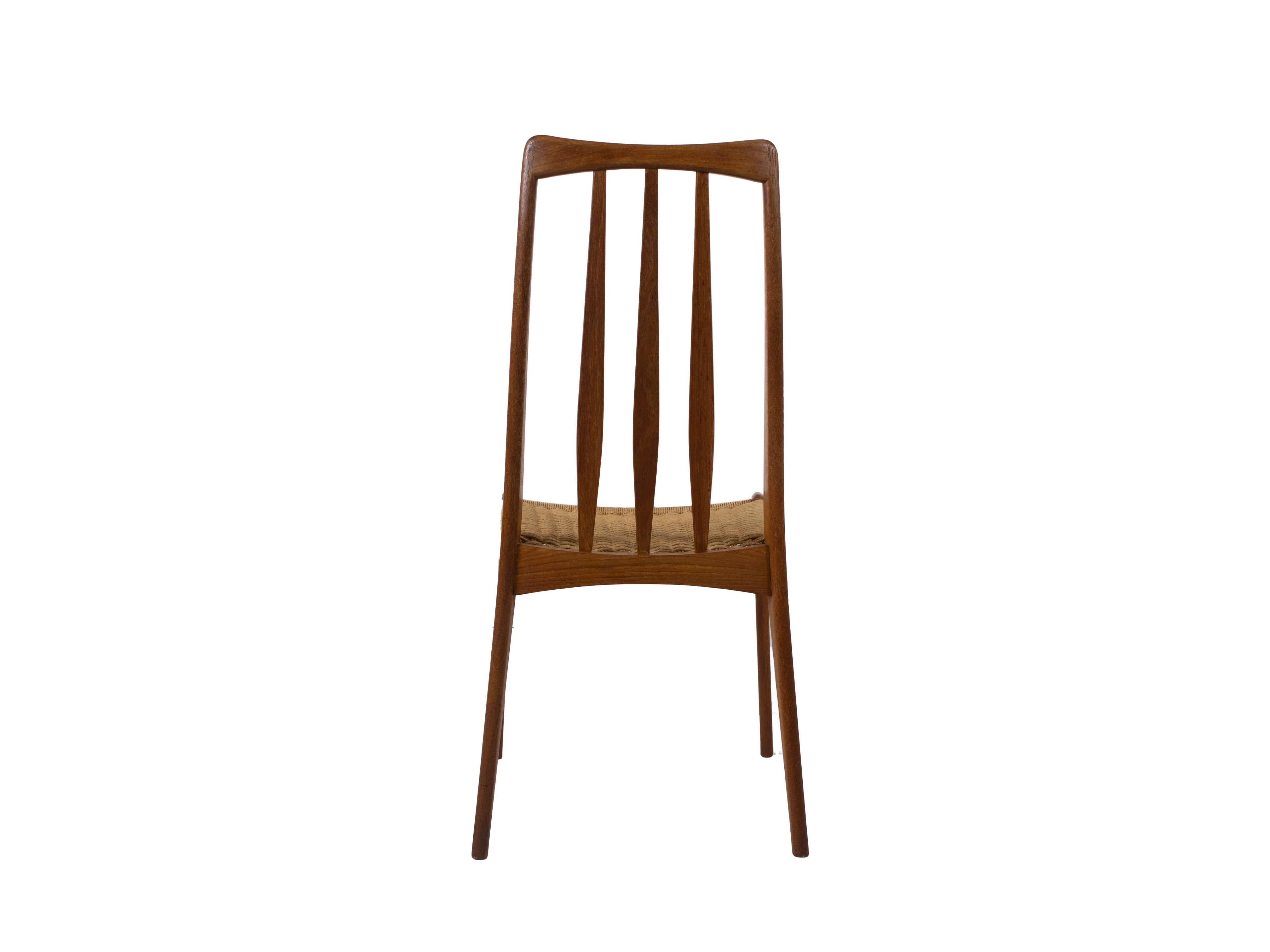 Set of 4 Scandinavian Design Vintage Dining Chairs in Papercord and Teak In Good Condition In Hellouw, NL