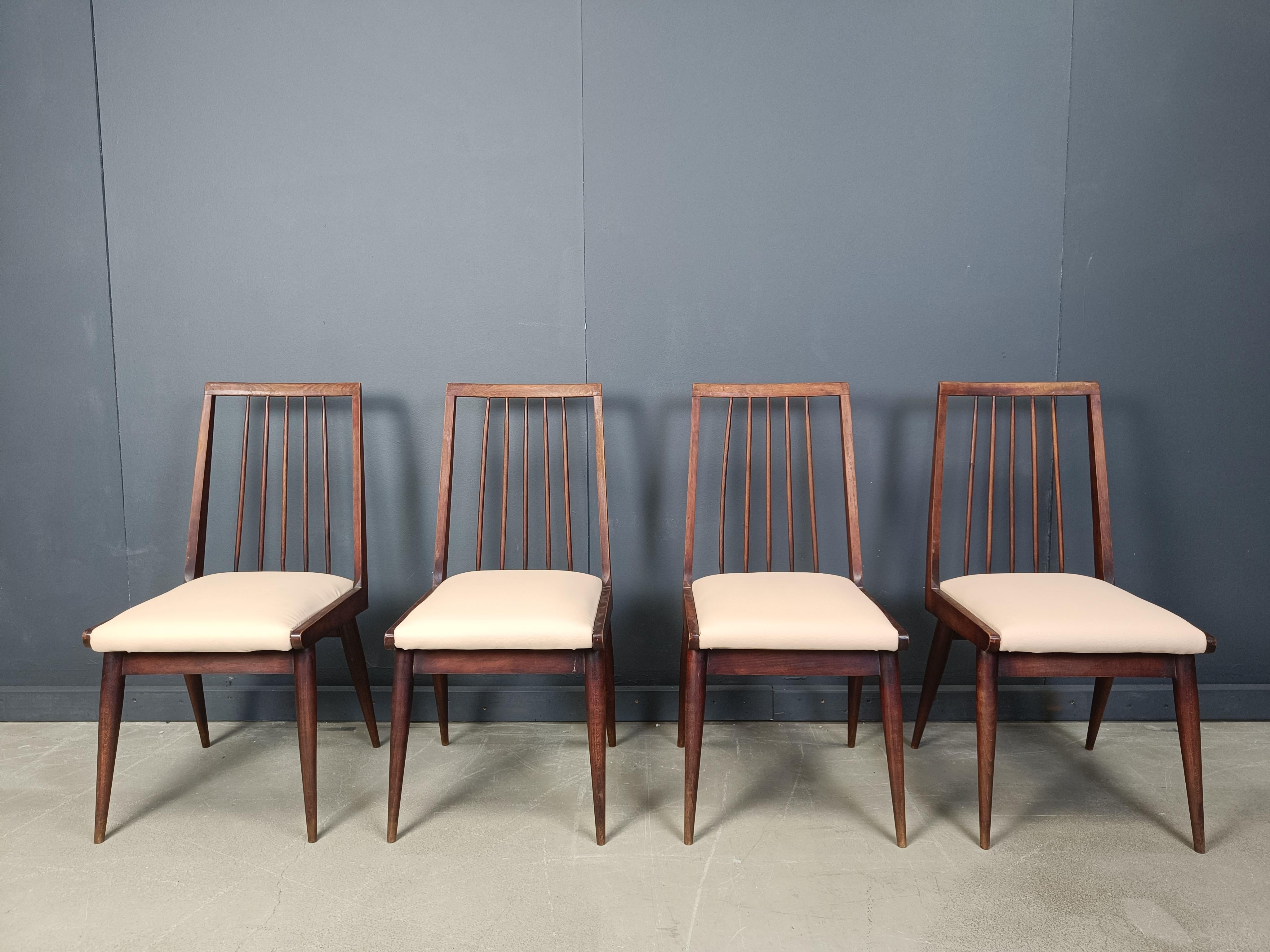 Set di 4 sedie da pranzo scandinave, anni '60 in vendita 2