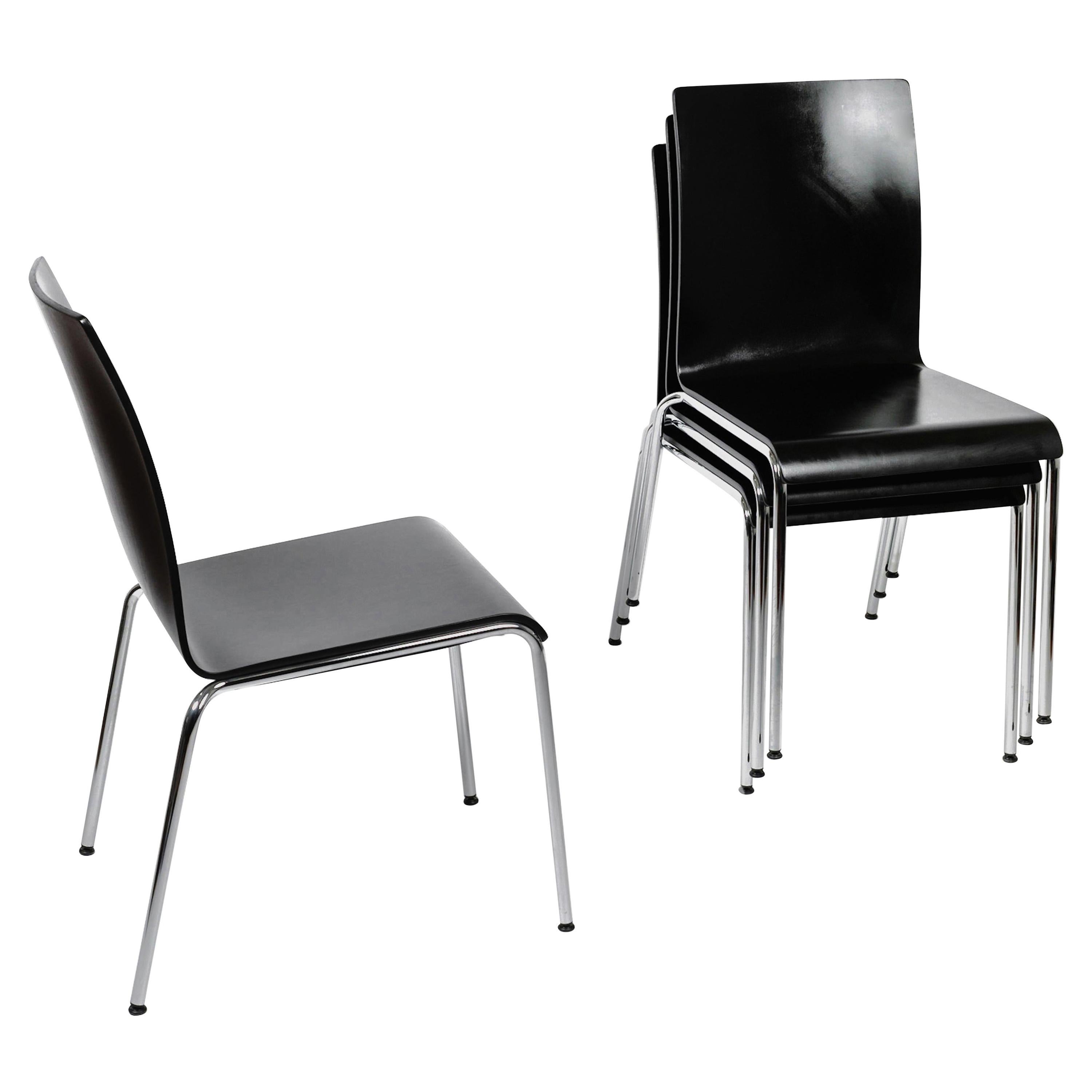 Satz von 4 skandinavisch-modernen Poro L-Esszimmerstühlen aus Buche, hergestellt in der Schweiz