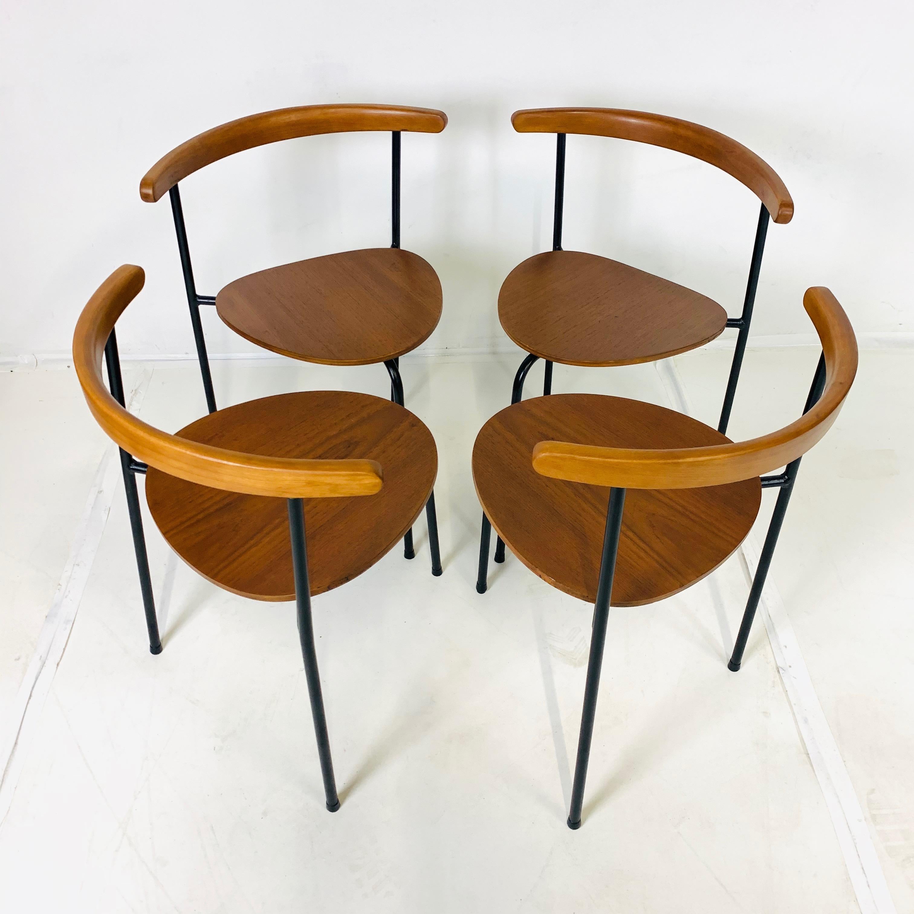 three leg dining chair