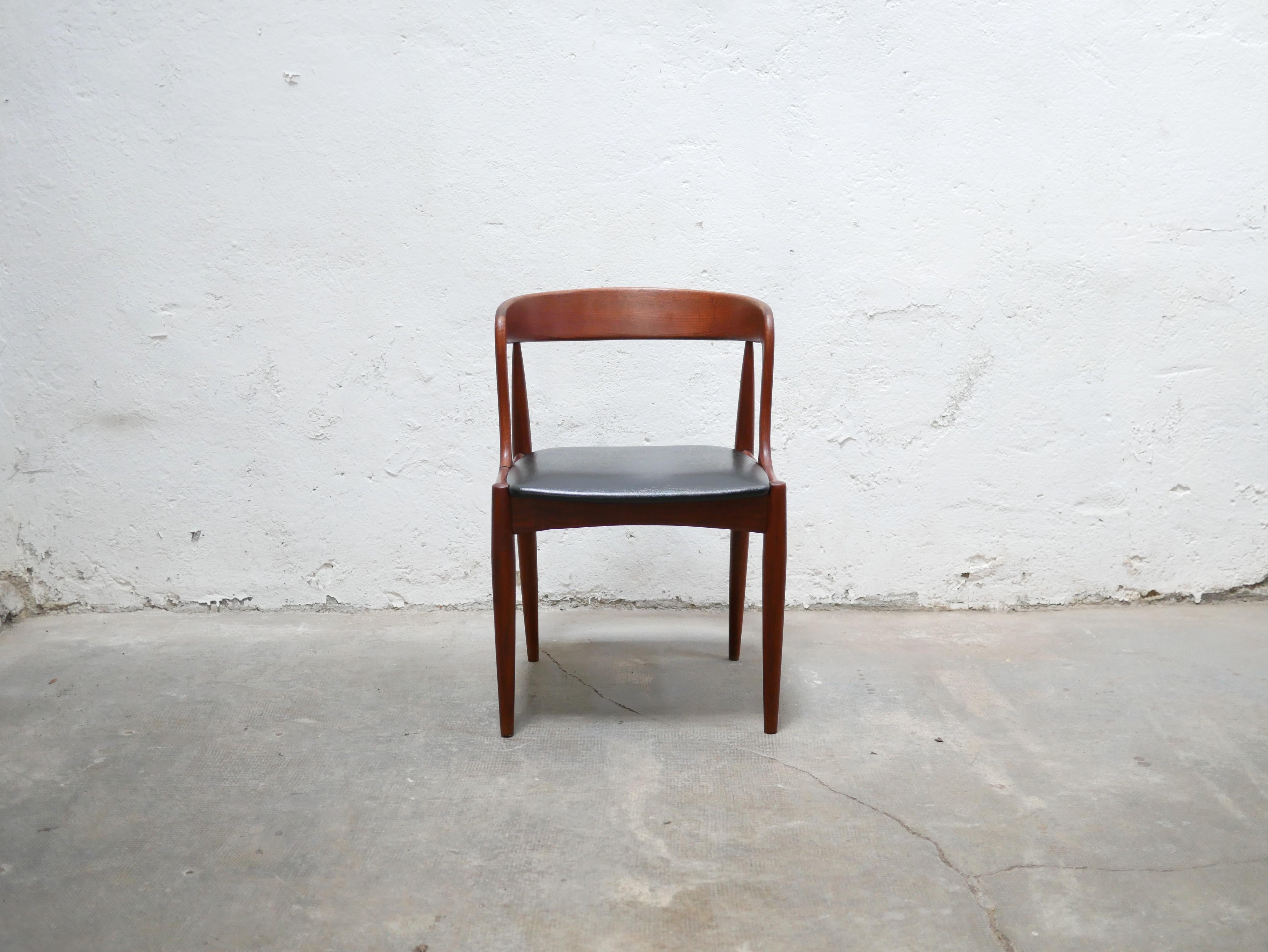 Set of 4 Scandinavian teak chairs by J. Andersen for Uldum Mobelfabrik For Sale 6
