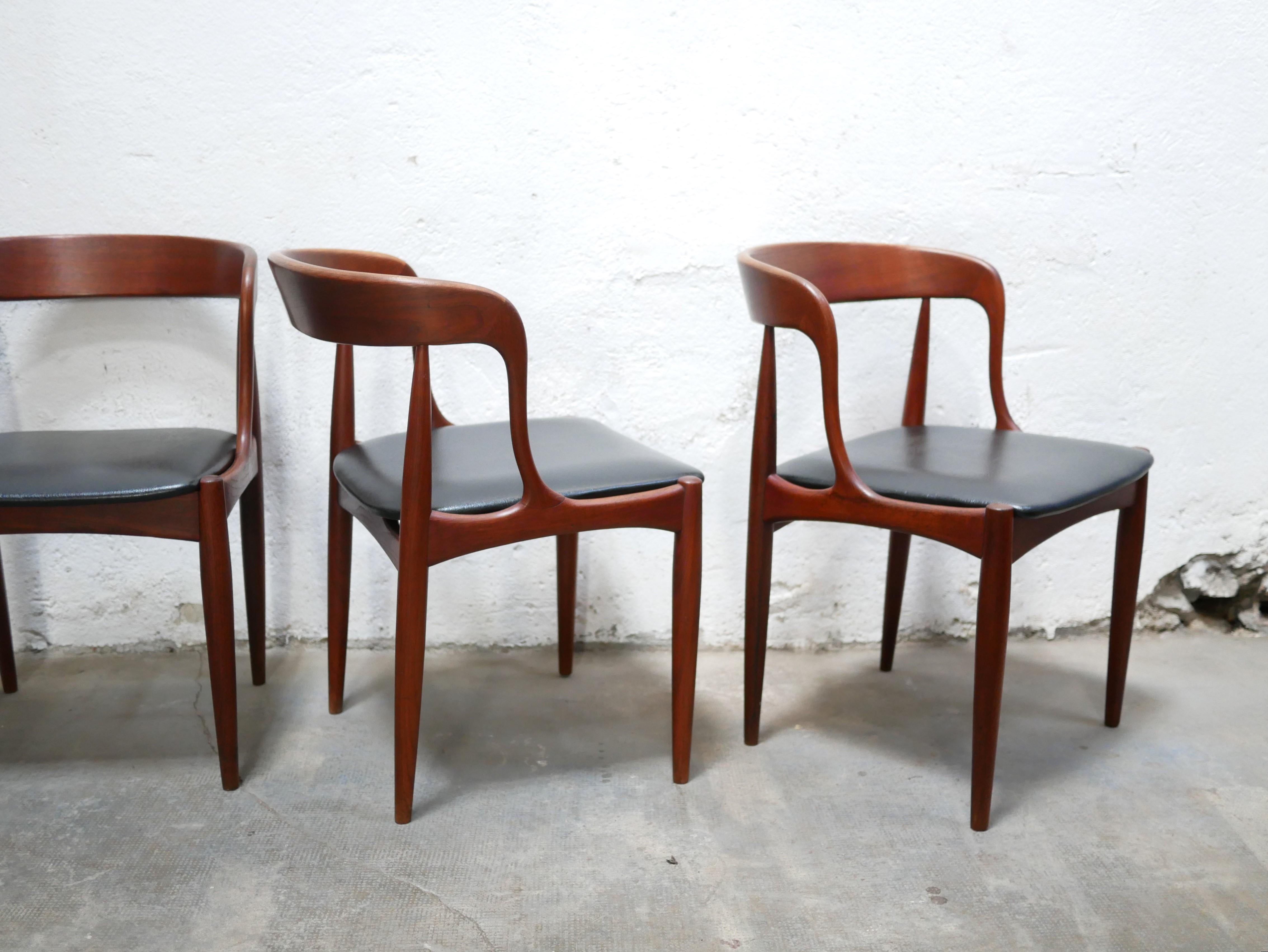 Danois Ensemble de 4 chaises scandinaves en teck de J. Andersen pour Uldum Mobelfabrik en vente