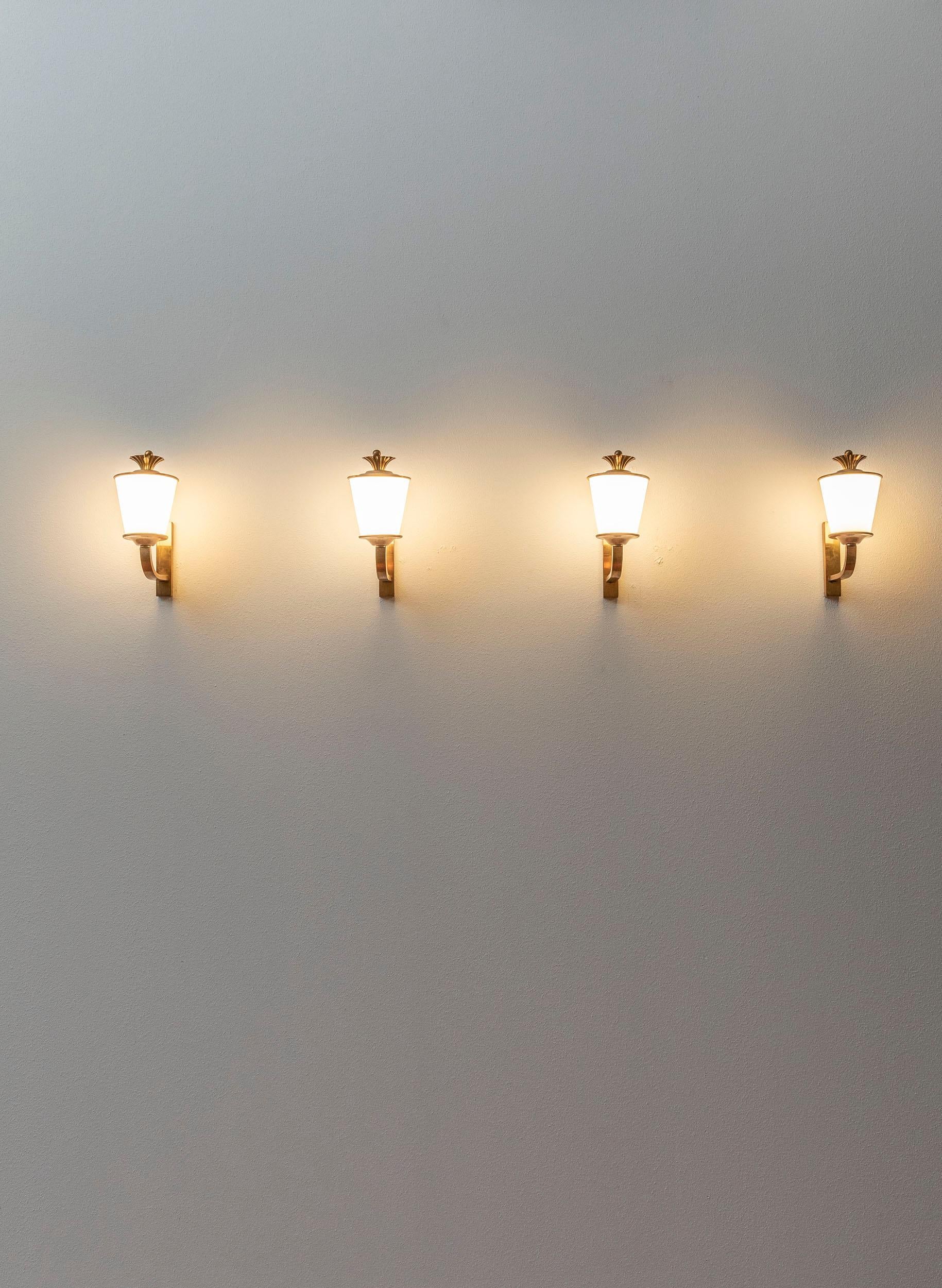 Mid-Century Modern Set of 4 Sconces Attributed to Paolo Buffa, Italy 1960 ca