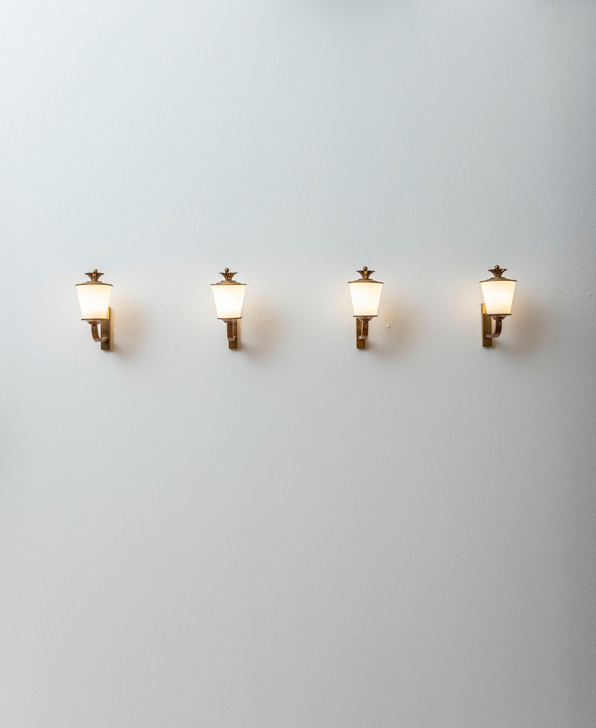 Brass Set of 4 Sconces Attributed to Paolo Buffa, Italy 1960 ca