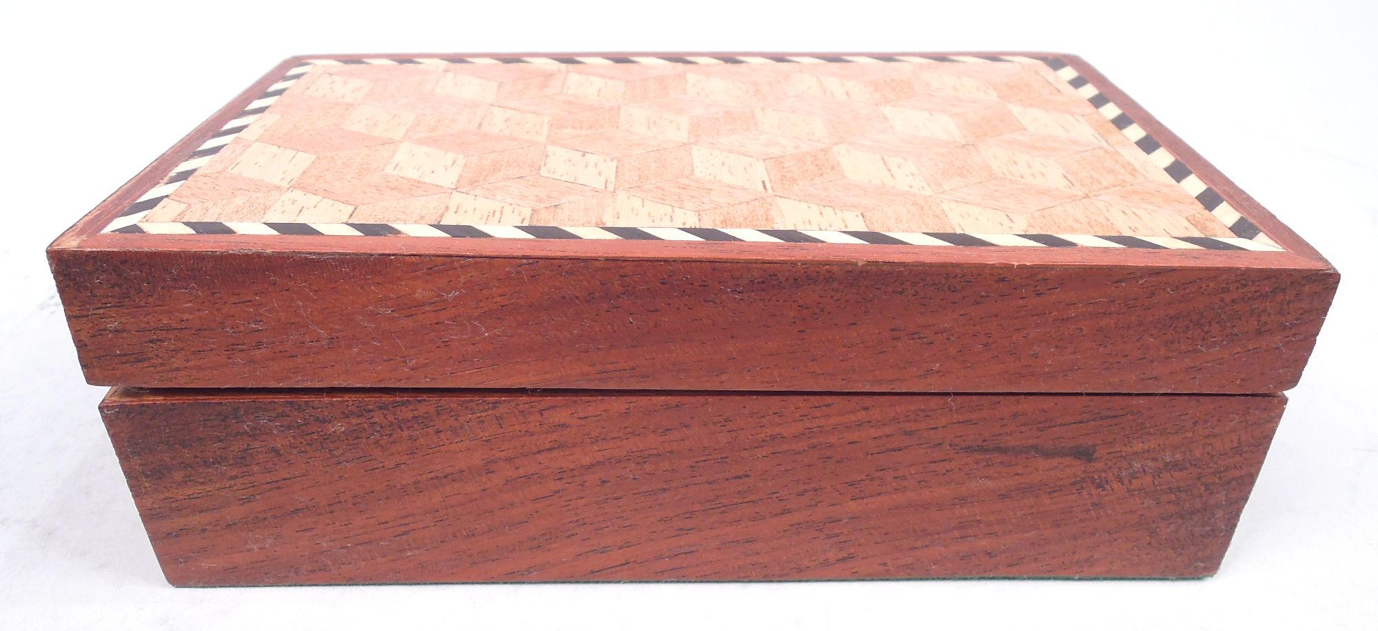 Set of 4 Scottish Victorian Drumming Monkey Place Card Holders, 1899 For Sale 2