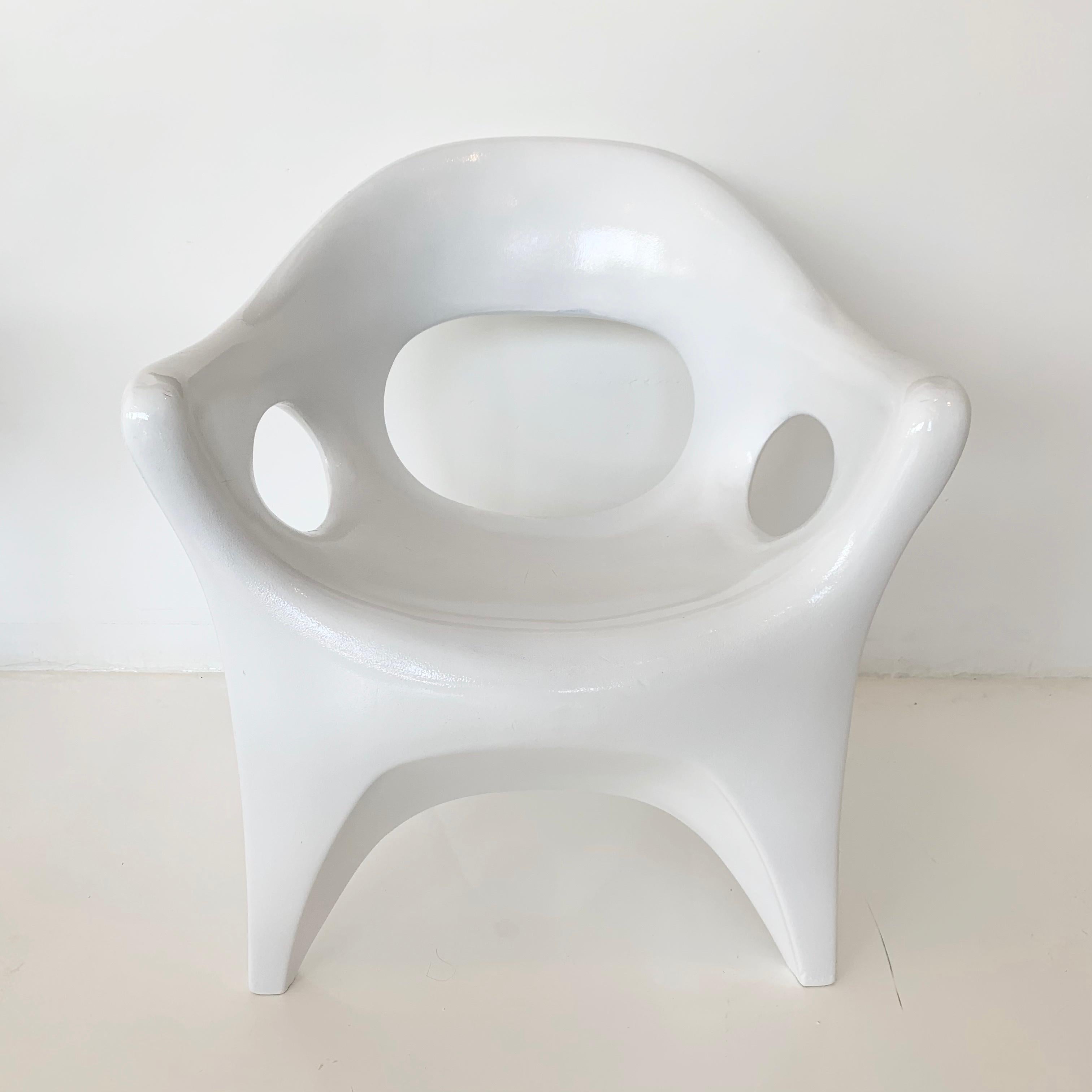 Set of 4 Sculptural Plastic Chairs by John Gale, 1963 For Sale 7