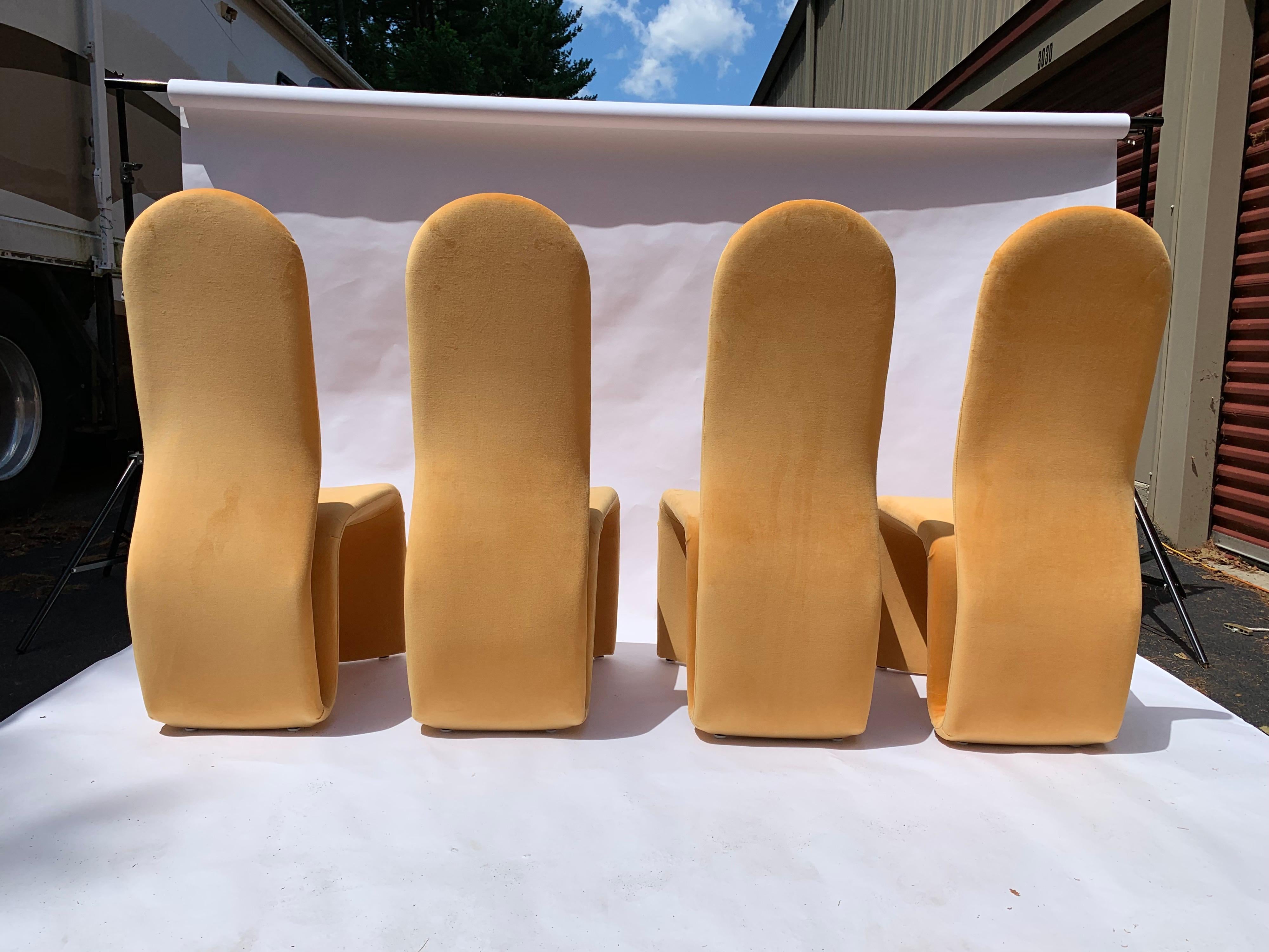Unknown Set of 4 Sculptural “Ribbon” Dining Chairs in the Style of Olivier Mourgue