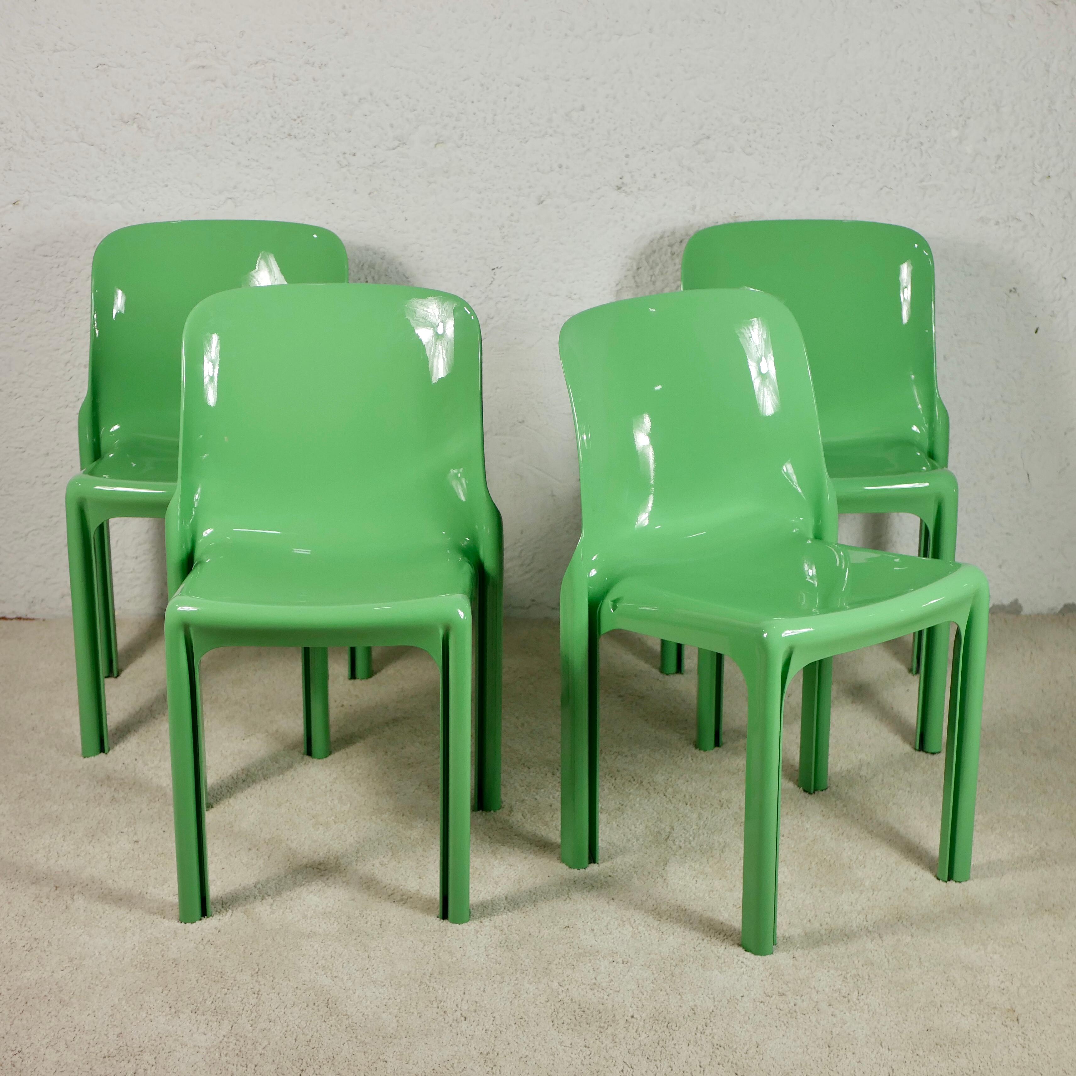 Plastic Set of 4 Selene Chairs by Vico Magistretti for Artemide