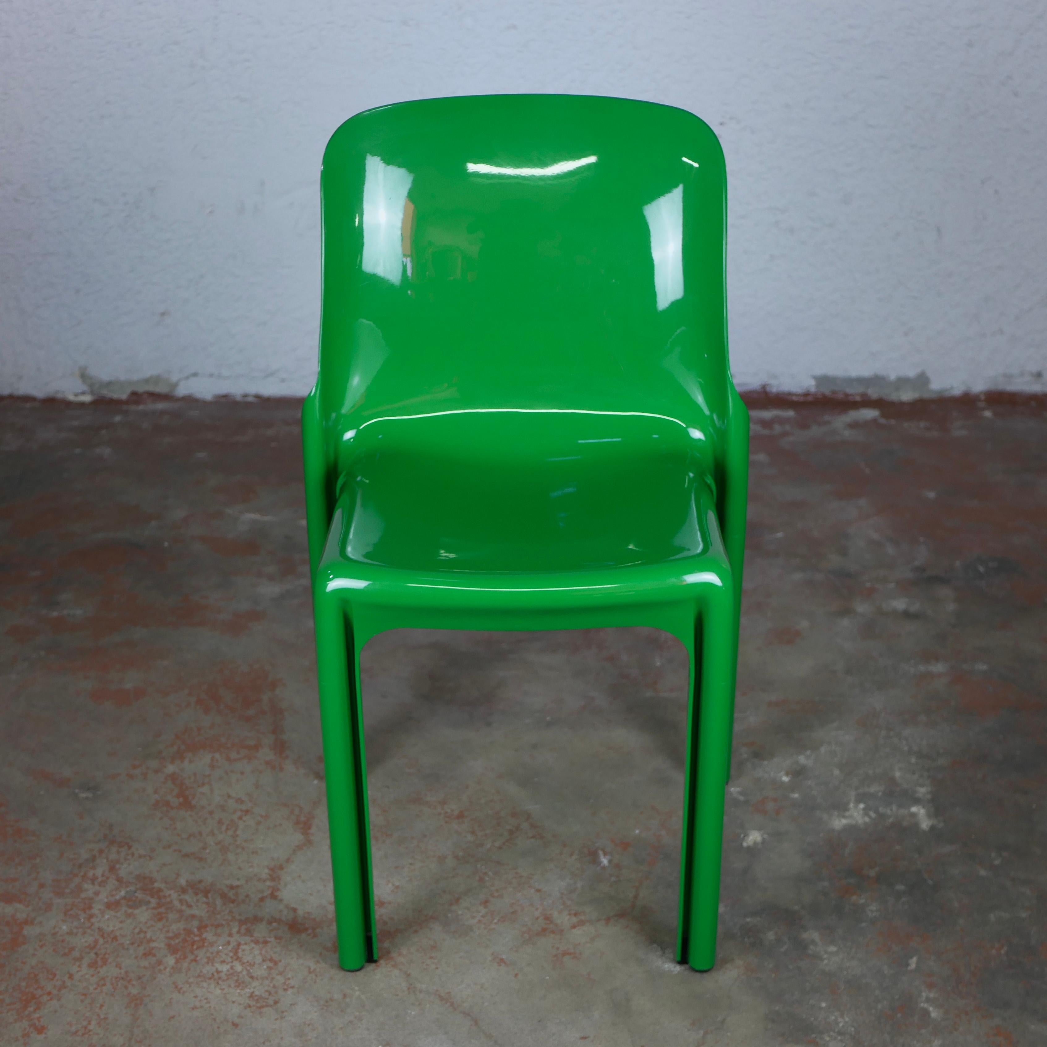 Set of 4 Selene Green Chairs by Vico Magistretti for Artemide 4