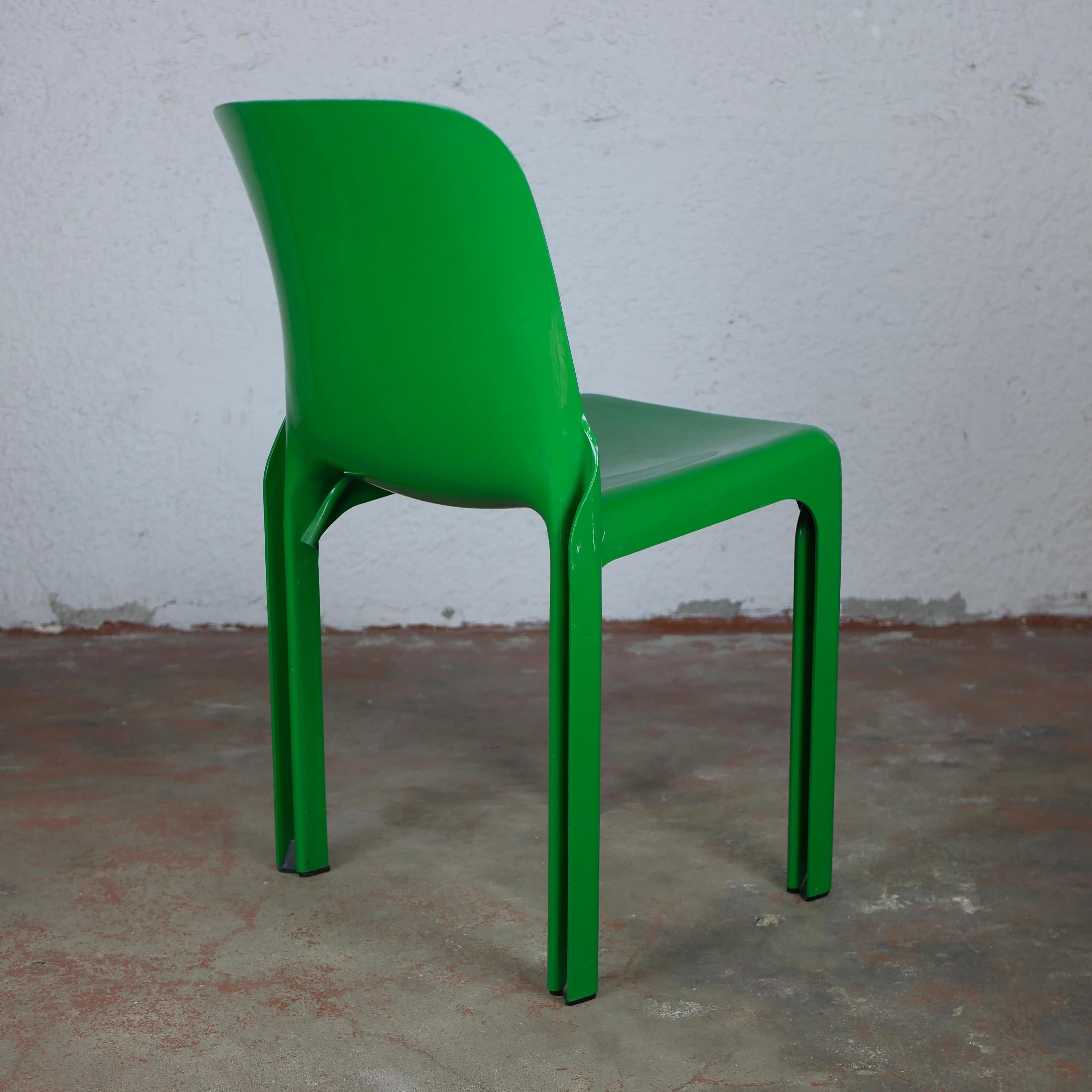 Set of 4 Selene Green Chairs by Vico Magistretti for Artemide 8