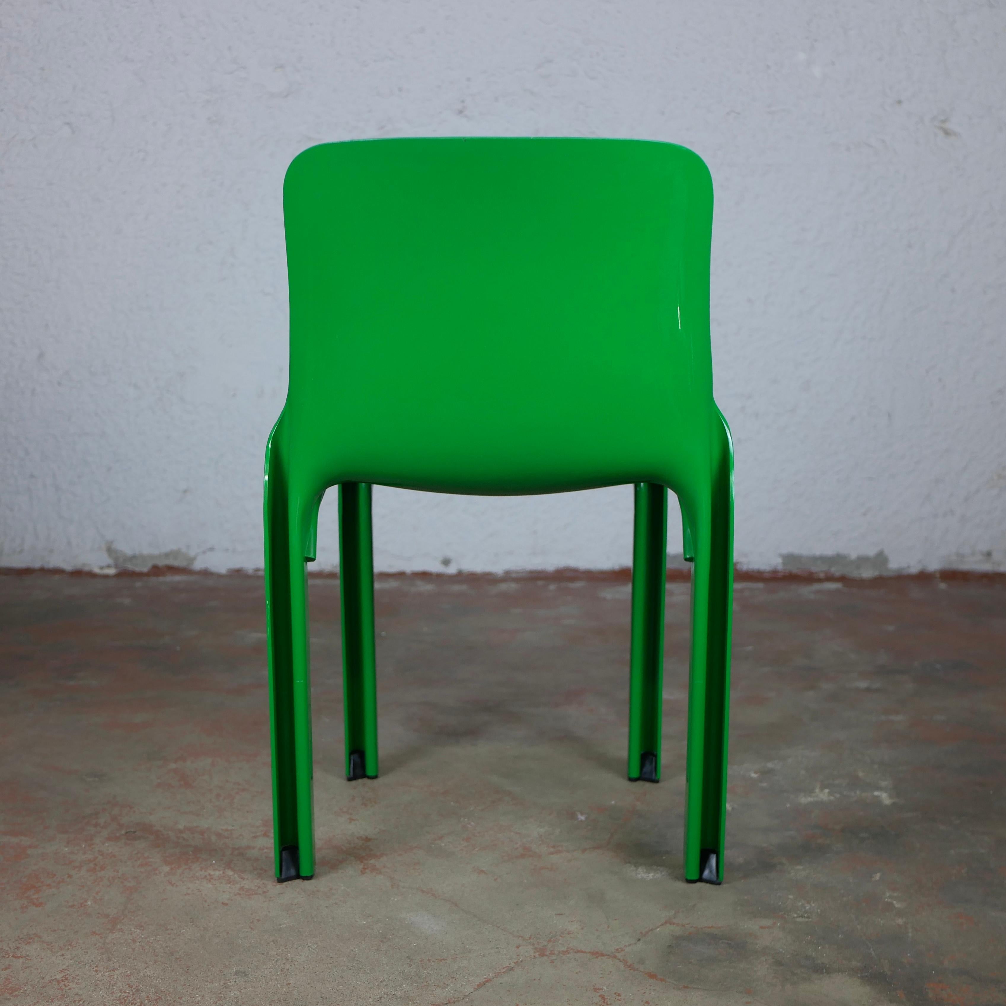 Set of 4 Selene Green Chairs by Vico Magistretti for Artemide 9
