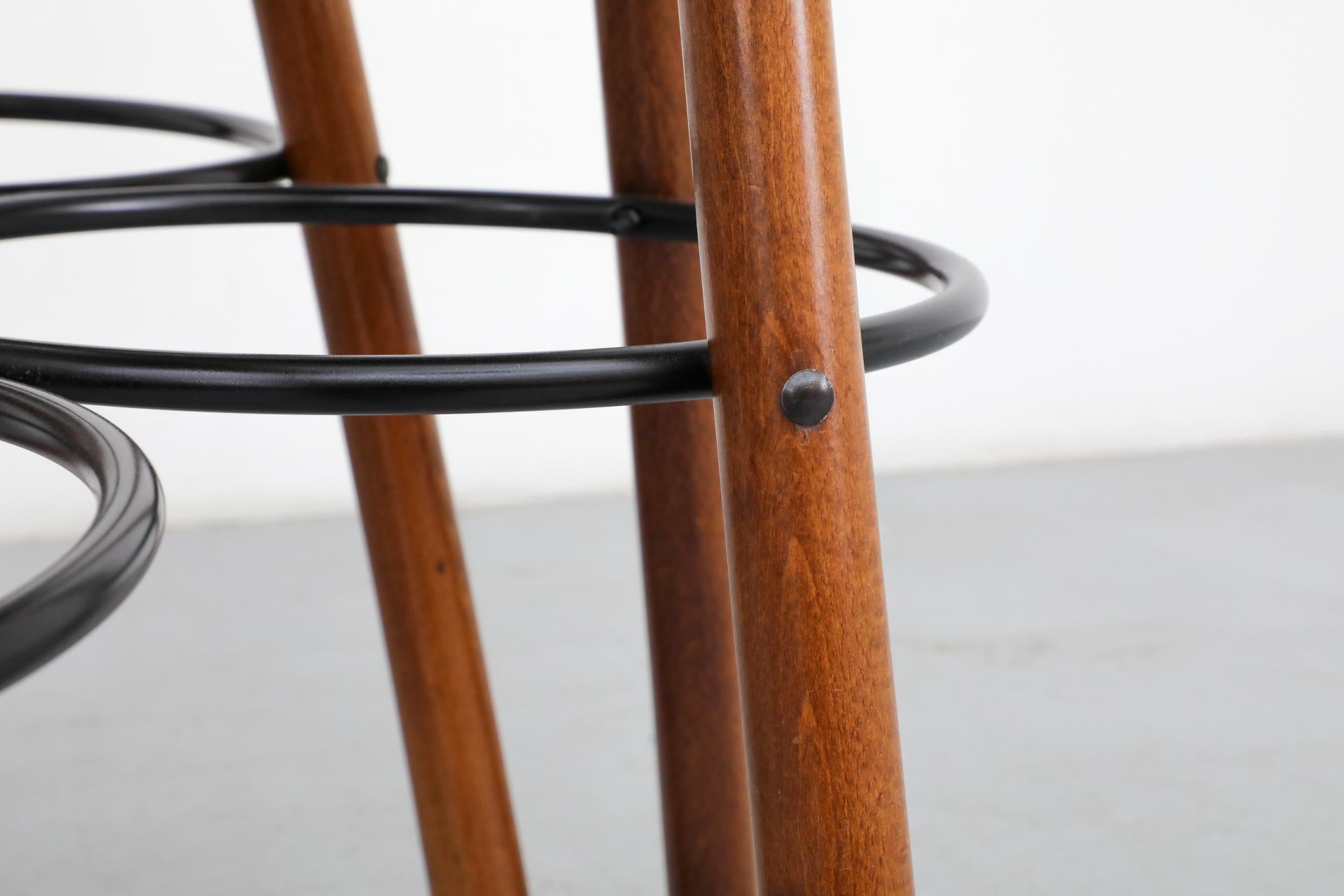 Ensemble de 4 tabourets de bar espagnols Marbella de style Sergio Rodrigues, par Confonorm en vente 3