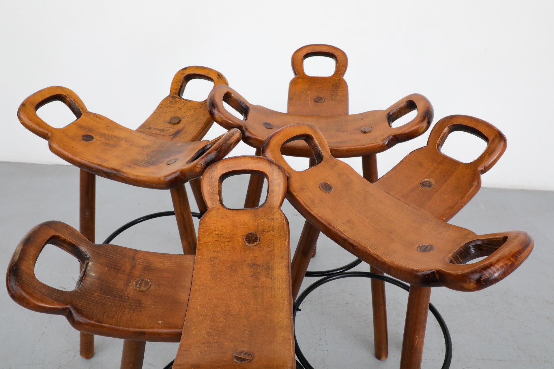 Ensemble de 4 tabourets de bar espagnols Marbella de style Sergio Rodrigues, par Confonorm Bon état - En vente à Los Angeles, CA