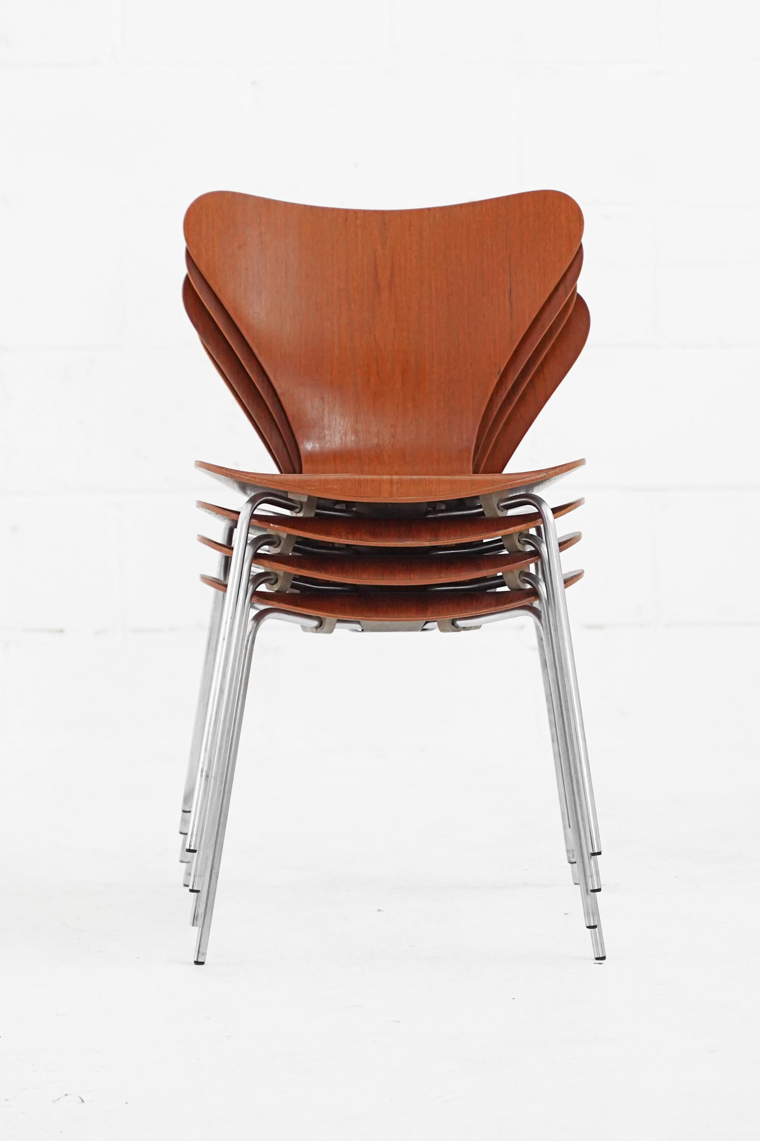 Set of 4 Series 7 Butterfly Chairs in Teak by Arne Jacobsen for Fritz Hansen 1