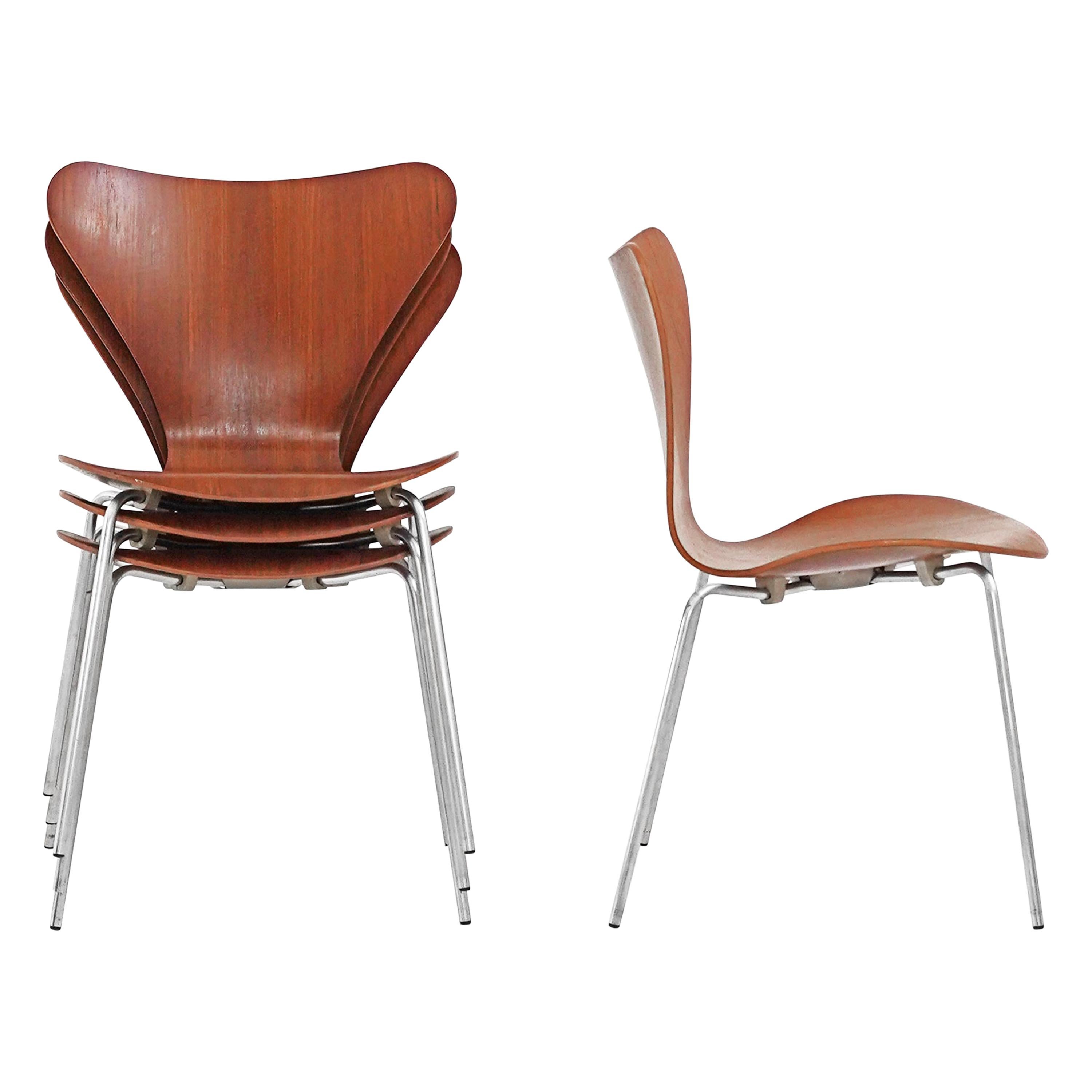 Set of 4 Series 7 Butterfly Chairs in Teak by Arne Jacobsen for Fritz Hansen