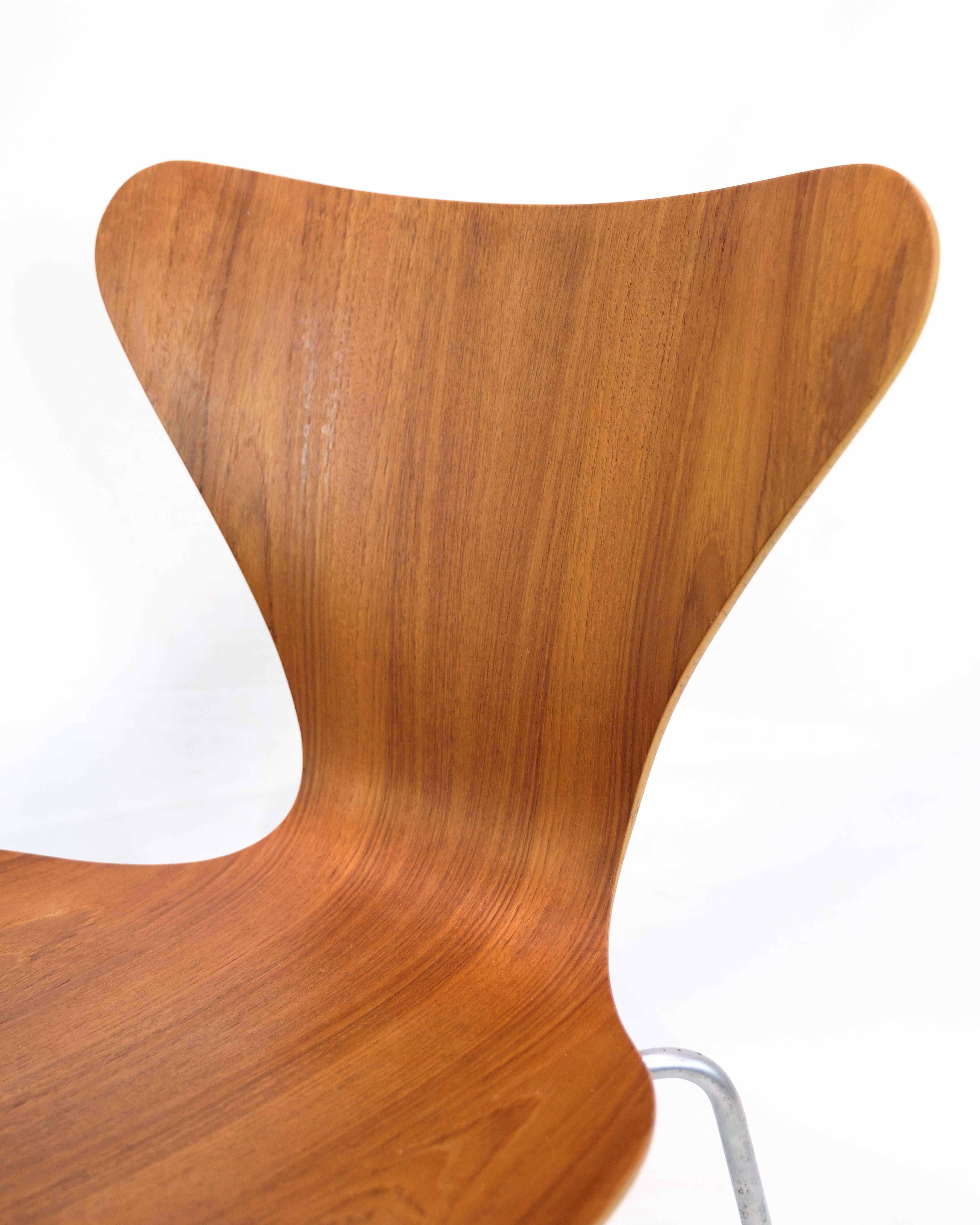 Mid-Century Modern Ensemble de 4 chaises Seven en Wood Wood de Arne Jacobsen et Fritz Hansen de 1960 en vente
