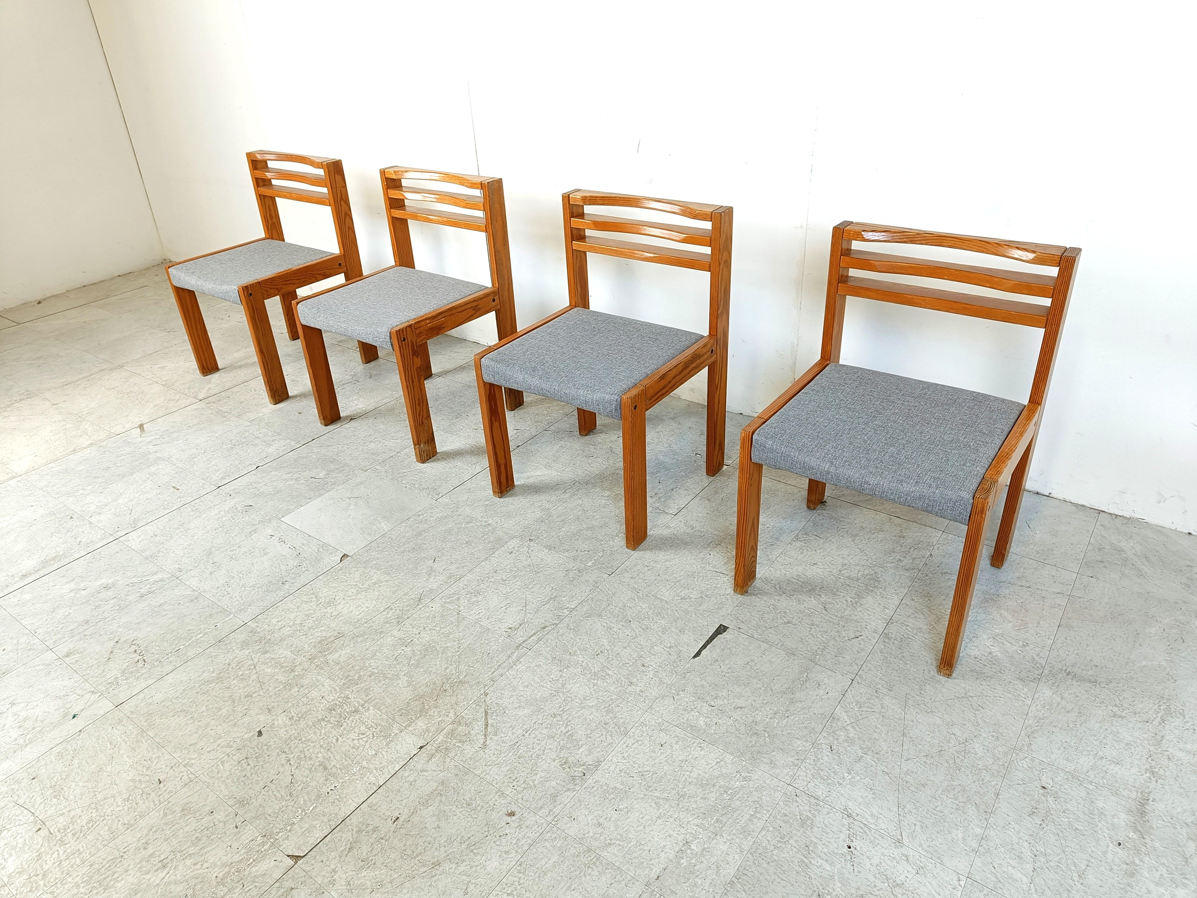 Fin du 20e siècle Ensemble de 4 chaises de salle à manger SG 1200 de Cees Braakman pour Pastoe, 1970  en vente