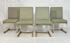 Conjunto de 4 sillas de comedor de lucita y latón firmadas por Charles Hollis Jones, Línea Métrica