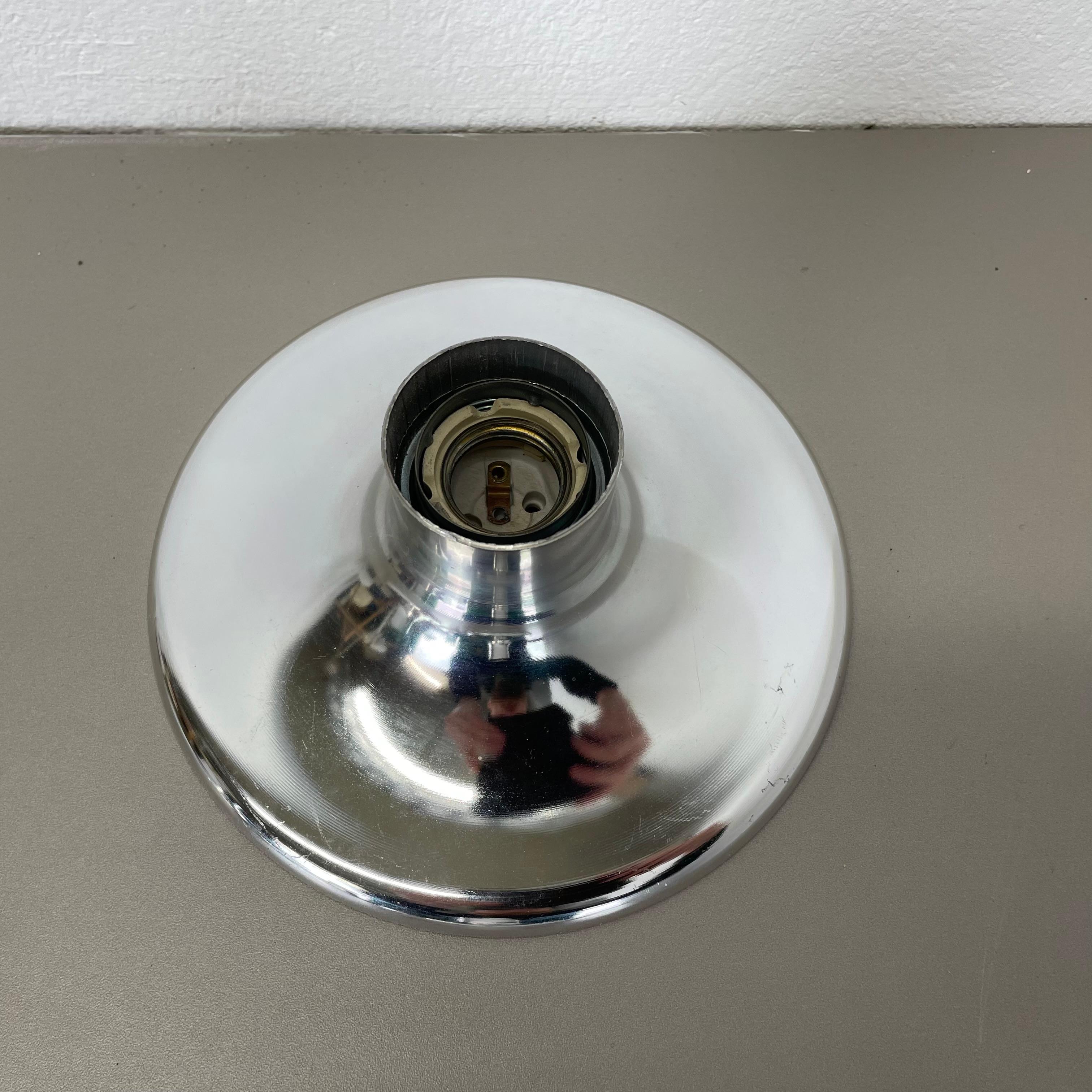 Satz von 4 silbernen Charlotte Perriand Style Disc Wall Lights, Deutschland 1970er im Angebot 10