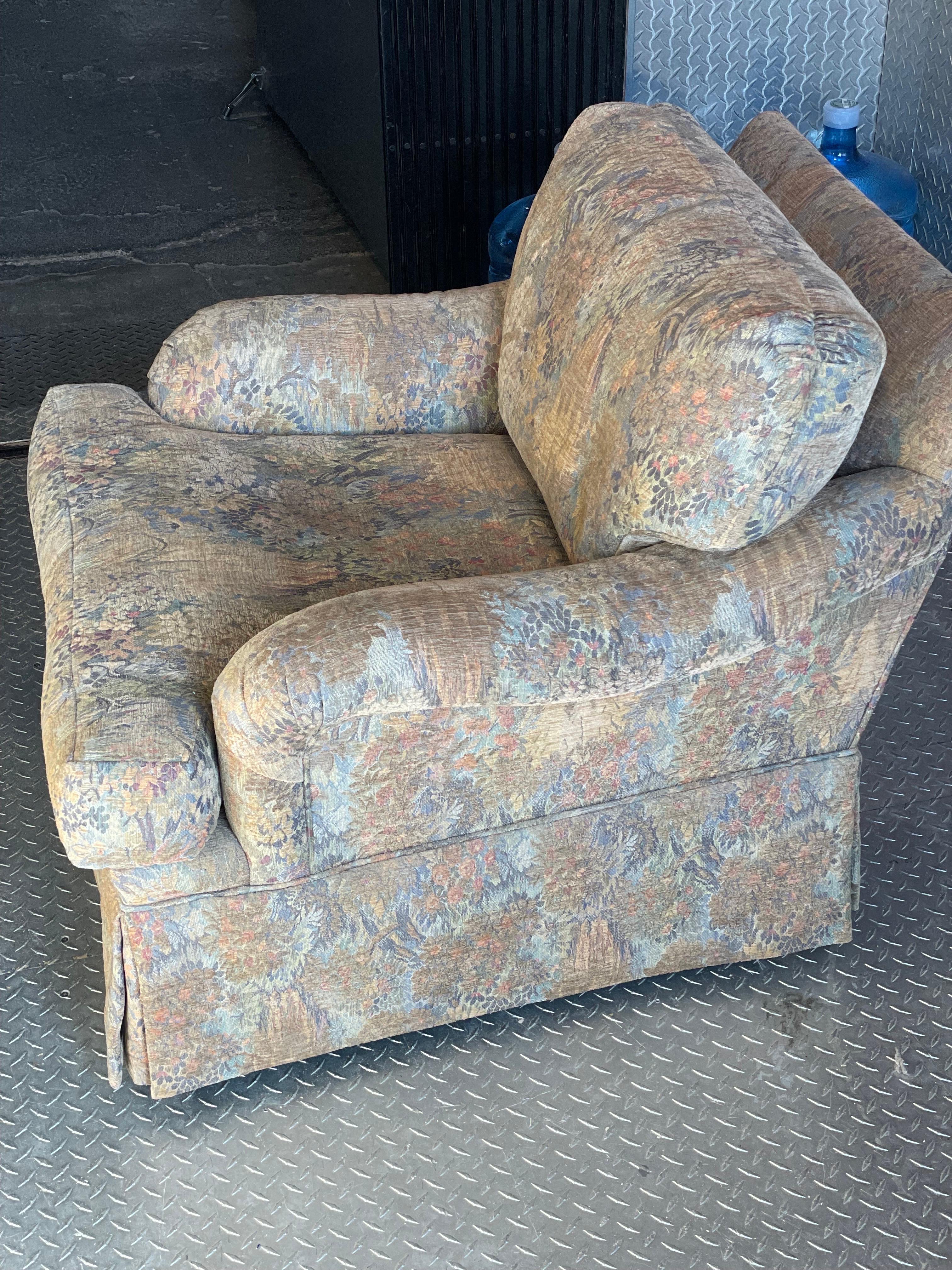 Hardwood Set of 4 Skirted Bridgewater Style Club Chairs