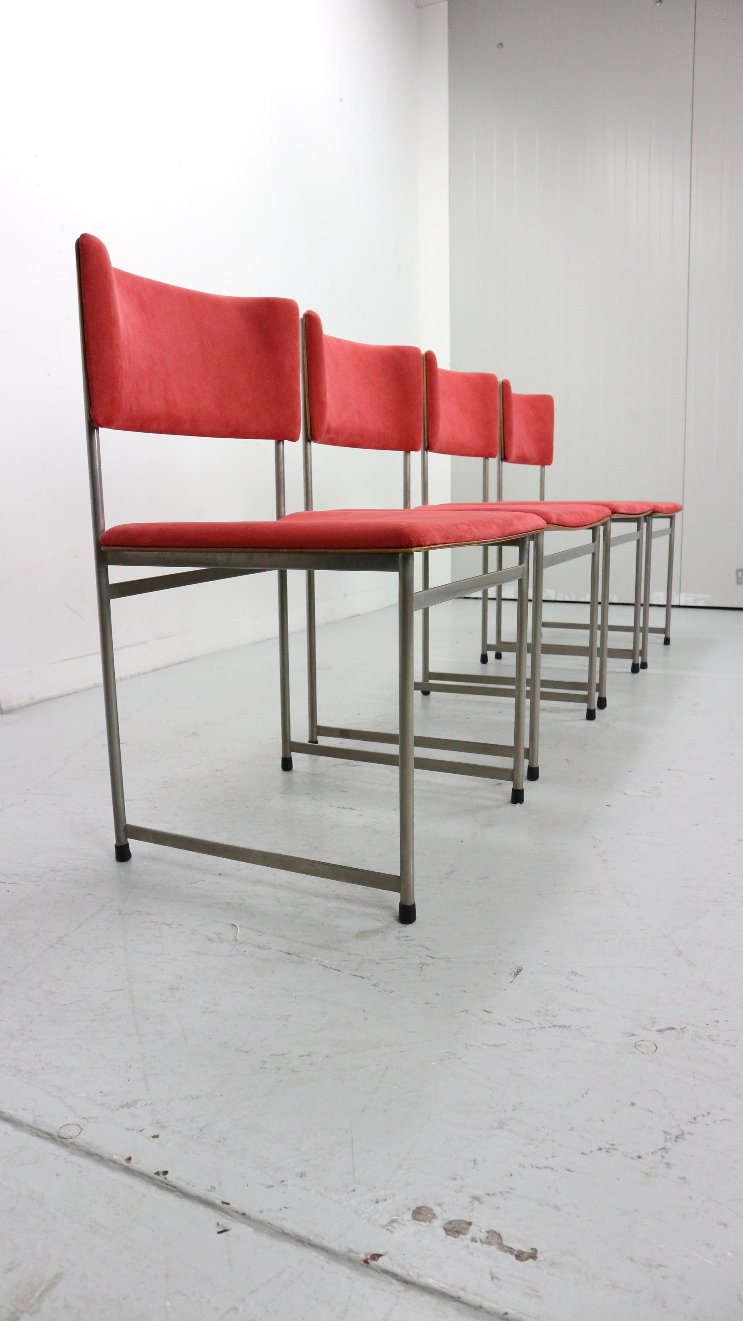 Ensemble de 4 chaises de salle à manger SM08 de Cees Braakman pour Pastoe, Pays-Bas, années 1960 en vente 1