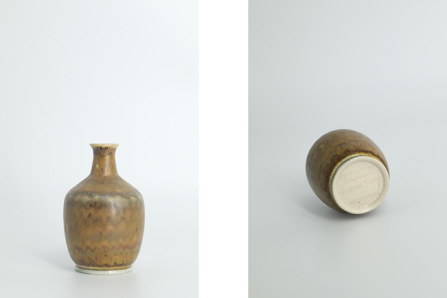 Swedish Set of 4 Small Mid-Century Scandinavian Modern Collectible Brown Stoneware Vase For Sale