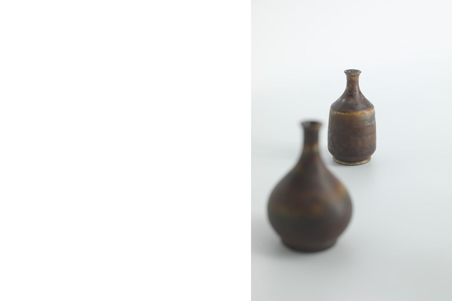 Ceramic Set of 4 Small Mid-Century Scandinavian Modern Collectible Brown Stoneware Vase For Sale