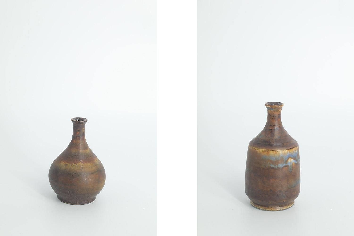 Set of 4 Small Mid-Century Scandinavian Modern Collectible Brown Stoneware Vase For Sale 2