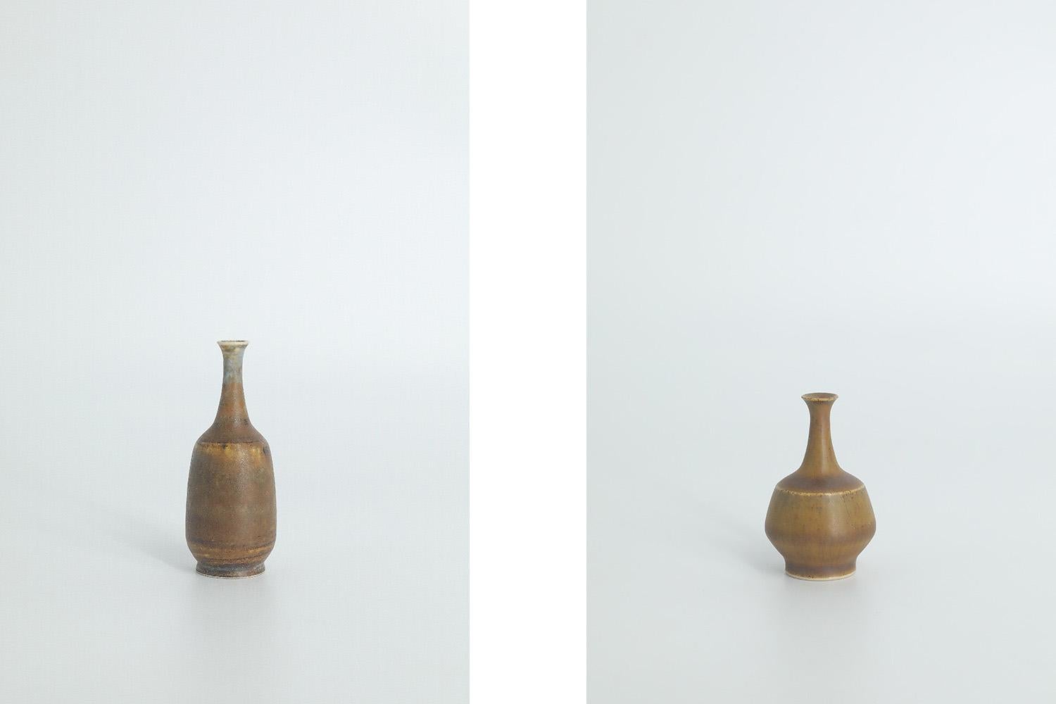 Swedish Set of 4 Small Mid-Century Scandinavian Modern Collectible Brown Stoneware Vases For Sale