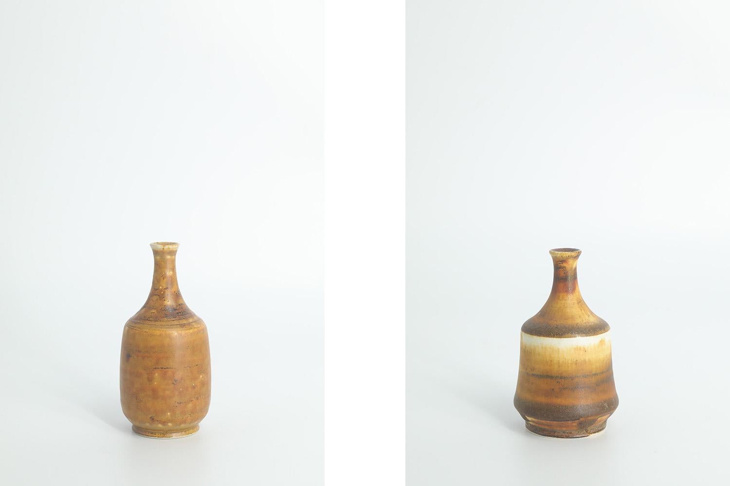 Scandinavian Modern Set of 4 Small MidCentury Swedish Modern Collectible Honey Brown Stoneware Vase  For Sale