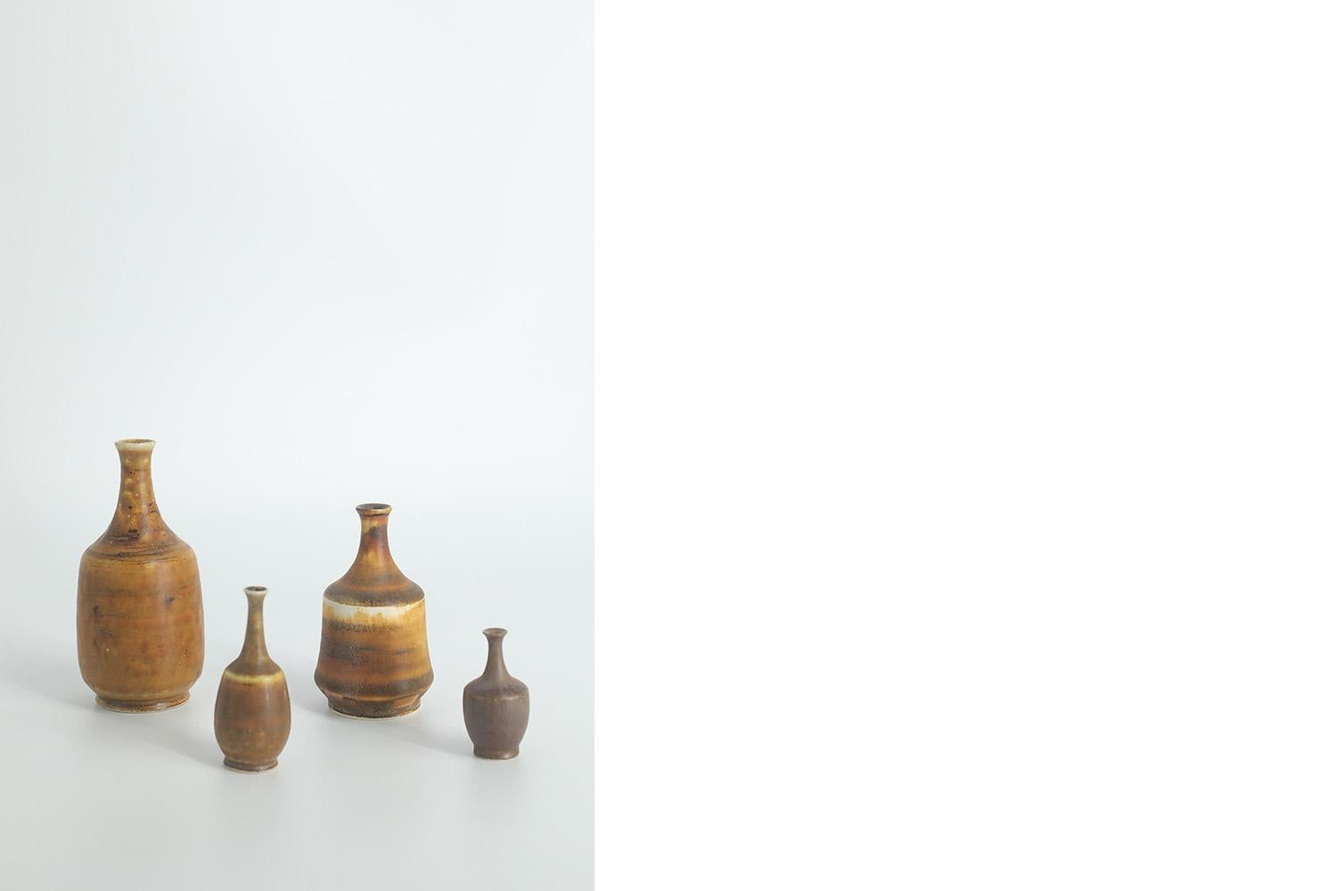 Mid-20th Century Set of 4 Small MidCentury Swedish Modern Collectible Honey Brown Stoneware Vase  For Sale