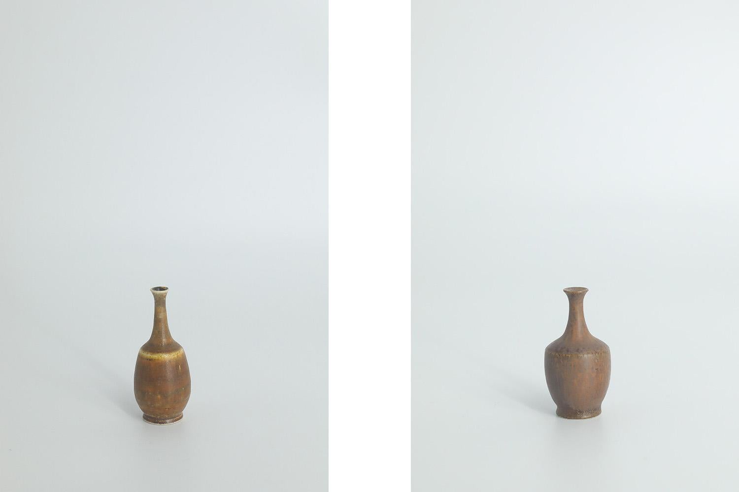 Set of 4 Small MidCentury Swedish Modern Collectible Honey Brown Stoneware Vase  For Sale 1