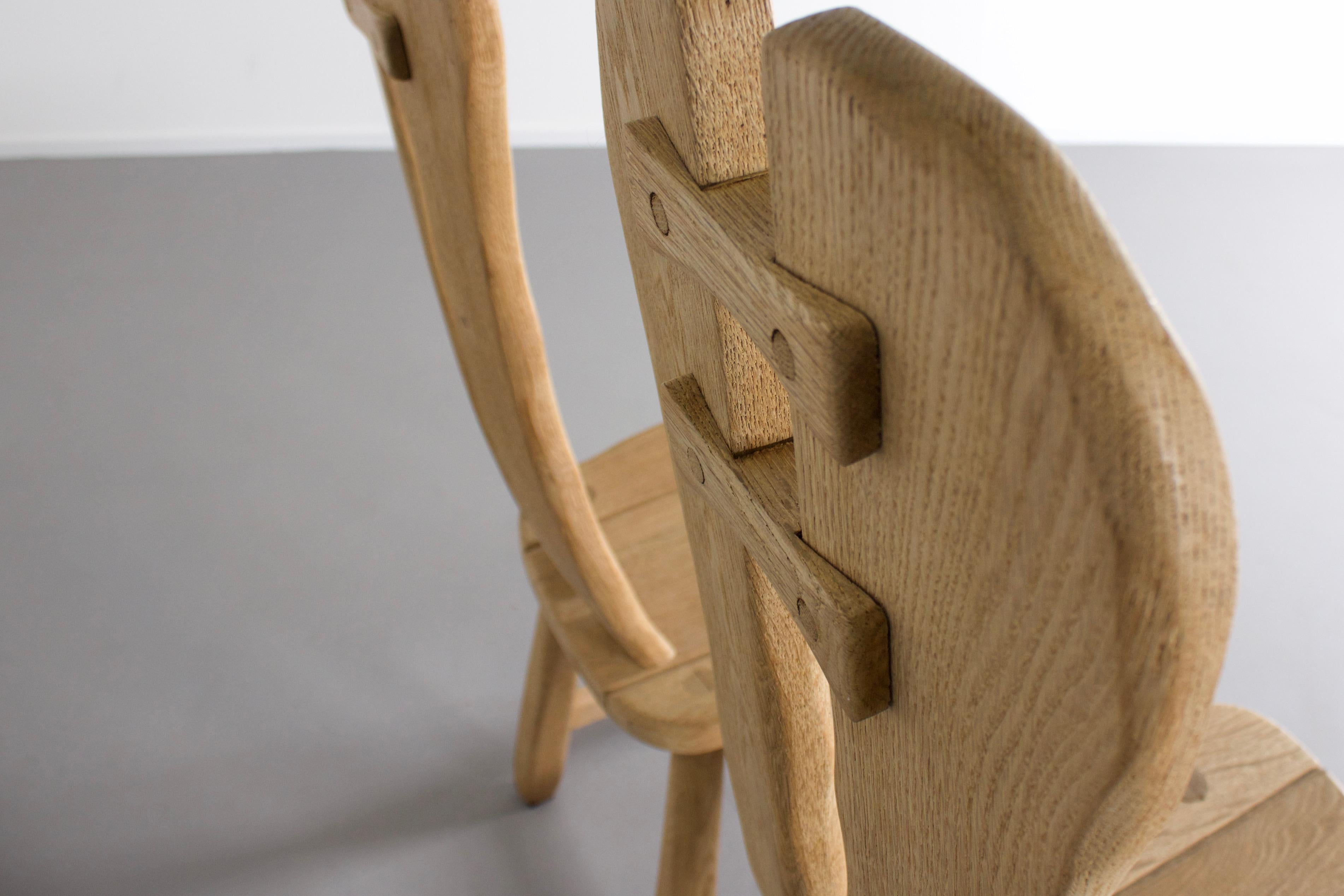 Set of 4 Solid Oak Brutalist Chairs by De Puyt, Belgium, 1970s For Sale 1